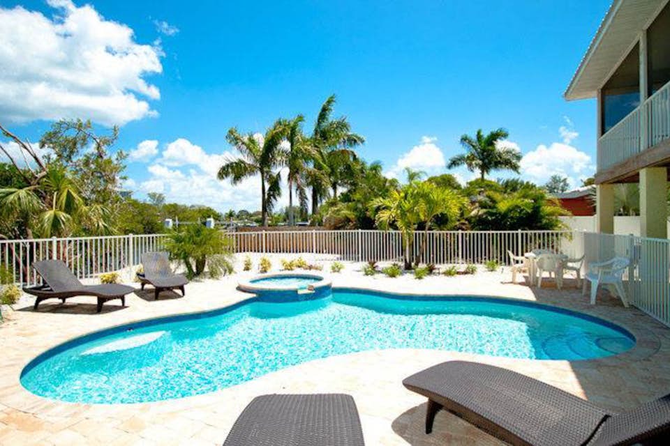Heavenly Holly 3 BD Vacation Rental in Anna Maria, FL Vacasa