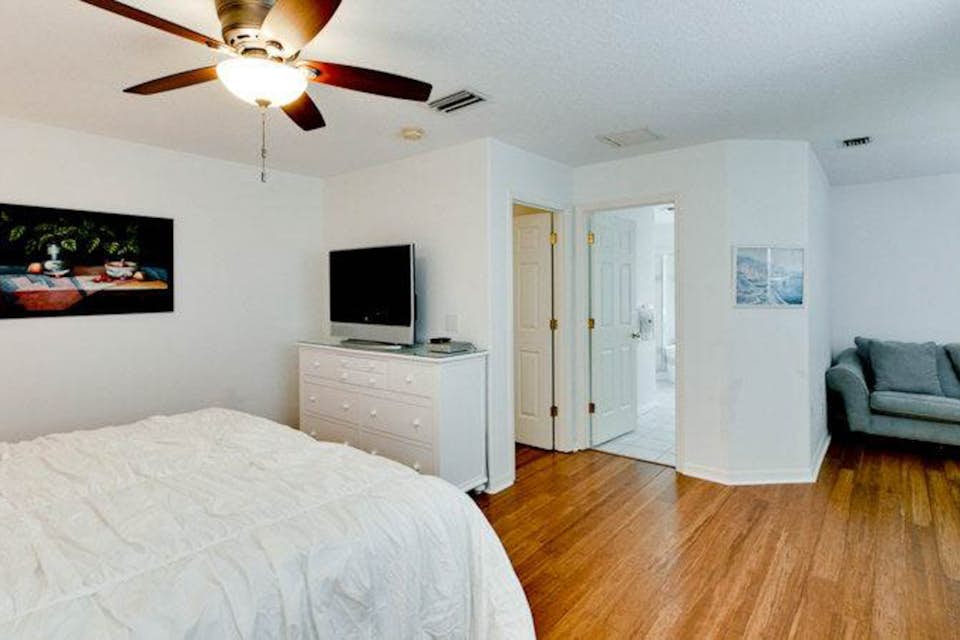Heavenly Holly 3 BD Vacation Rental in Anna Maria, FL Vacasa