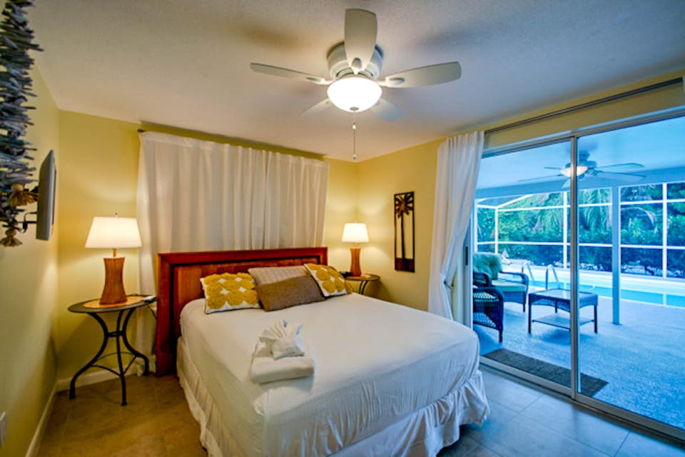 Coconut Tree 3 BD Vacation Rental in Anna Maria, FL Vacasa