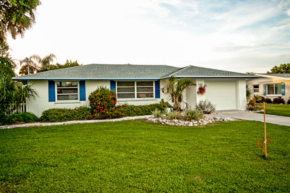 Coconut Tree 3 BD Vacation Rental in Anna Maria, FL Vacasa
