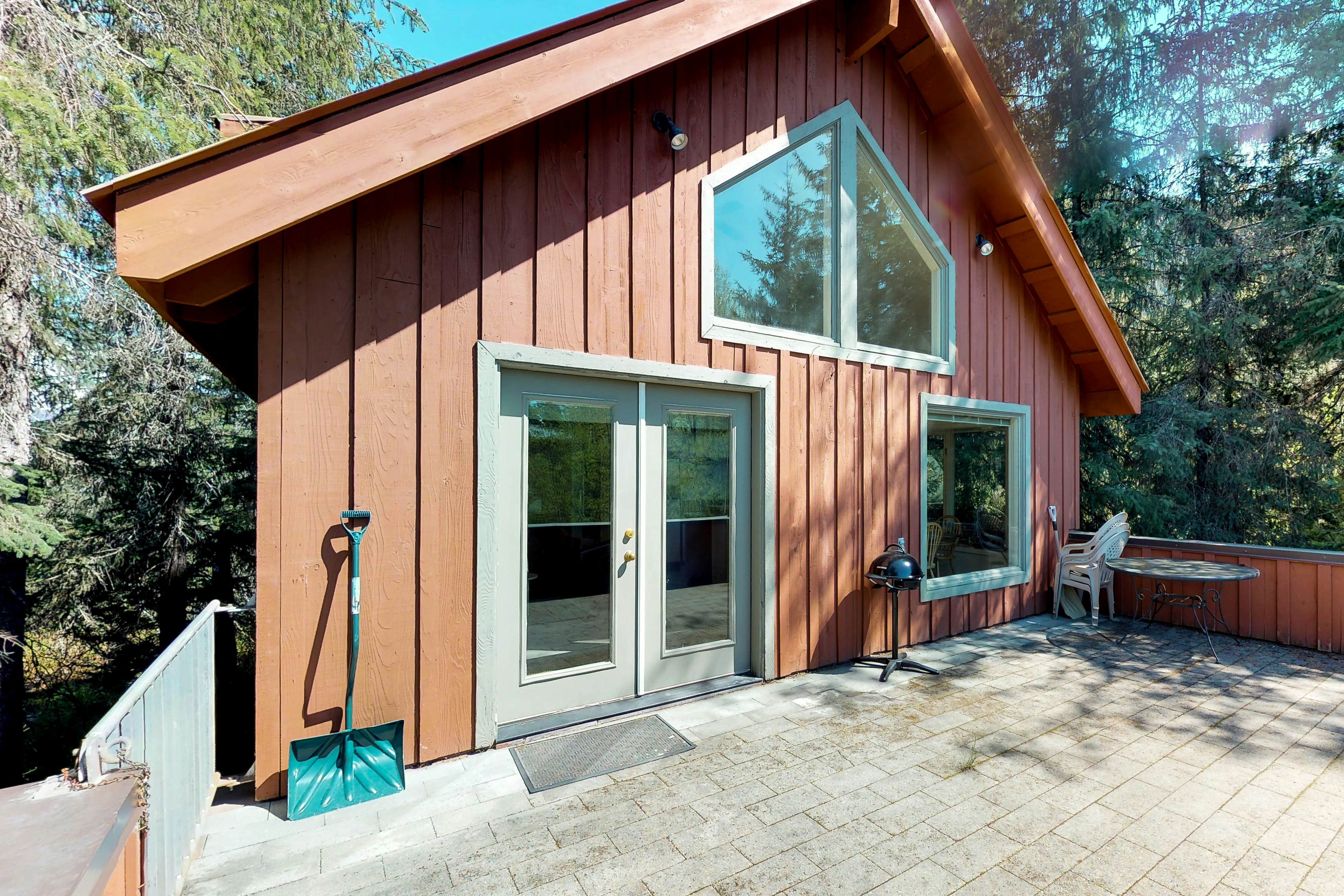 Girdwood Cabin Rentals, Vacation Rentals, Condos Vacasa