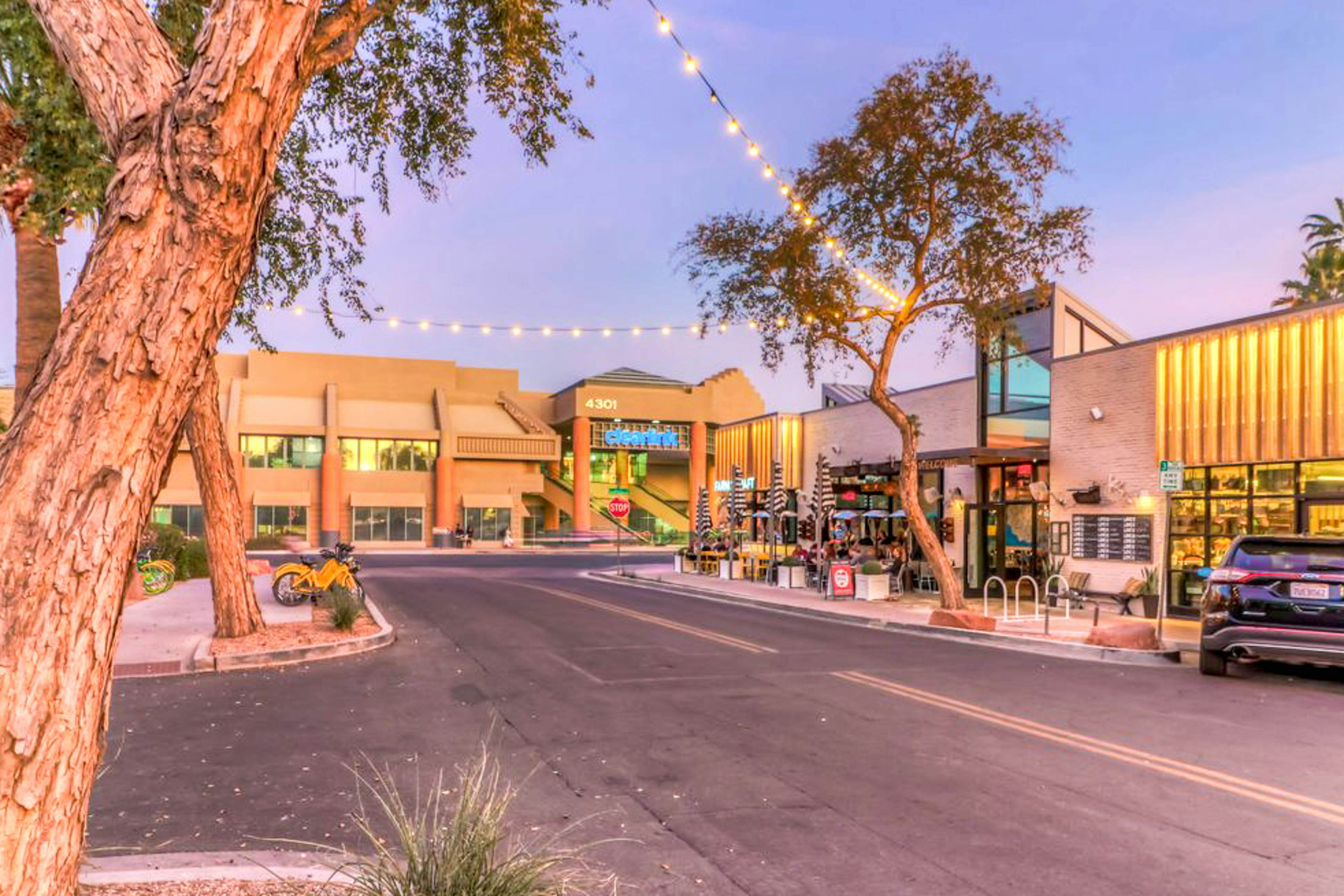 Historic Oldtown Plaza 201