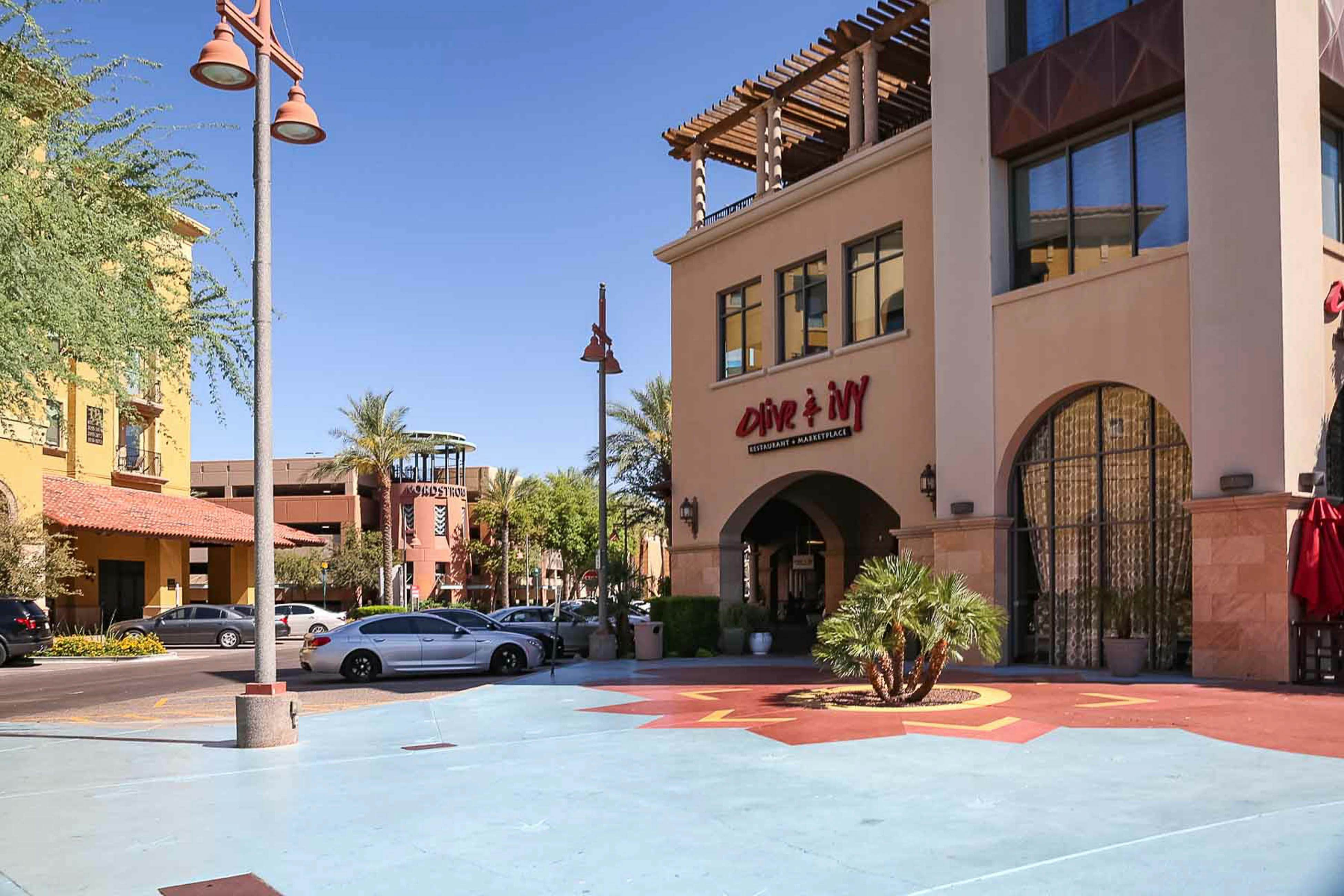 Historic Oldtown Plaza 201