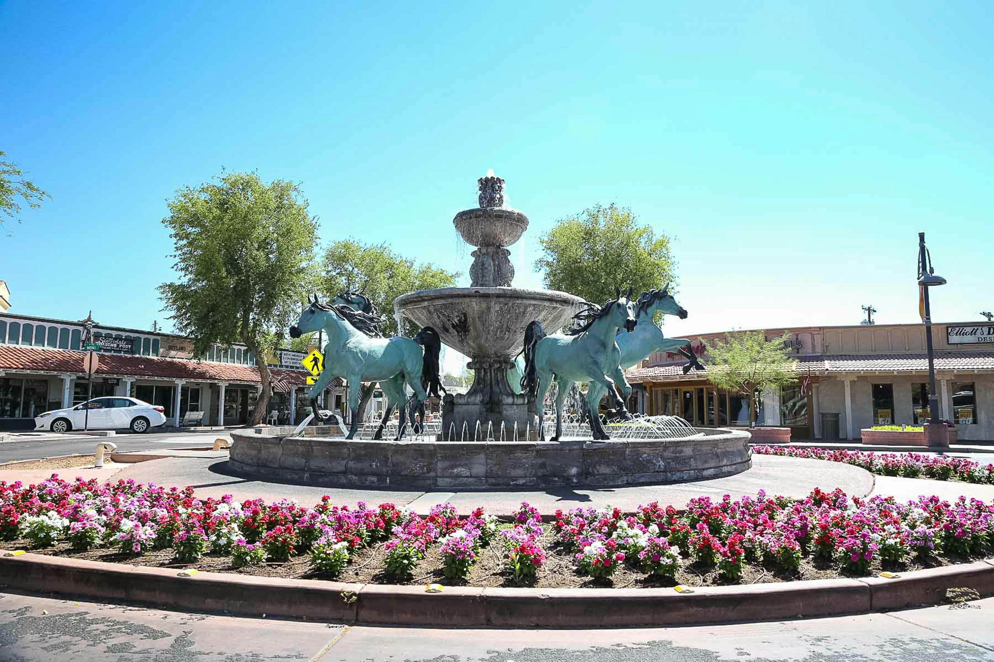 Historic Oldtown Plaza 201