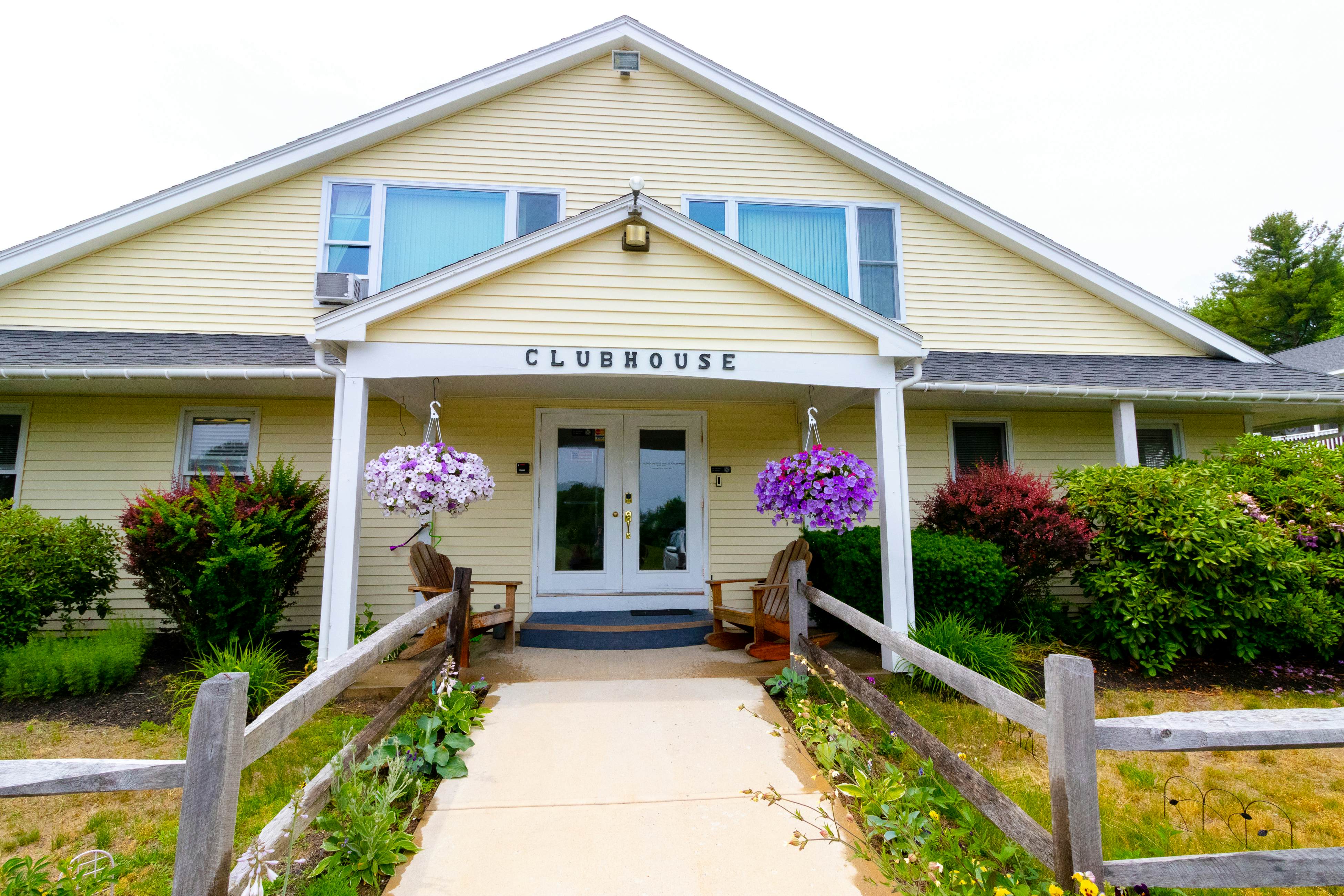 Wellington Manor 126