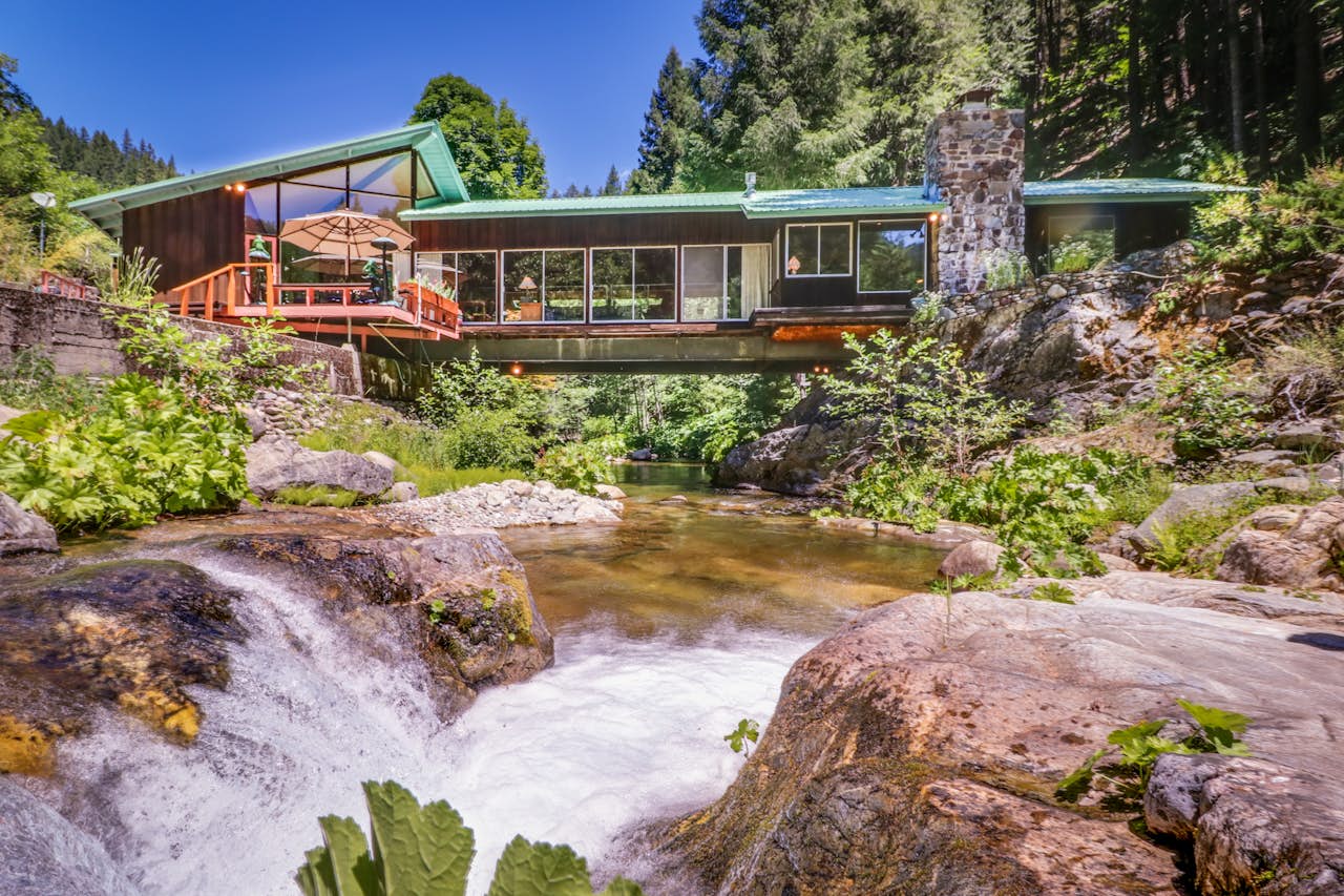 Sierra Bridge House 4 BD Vacation Rental in Downieville, CA Vacasa