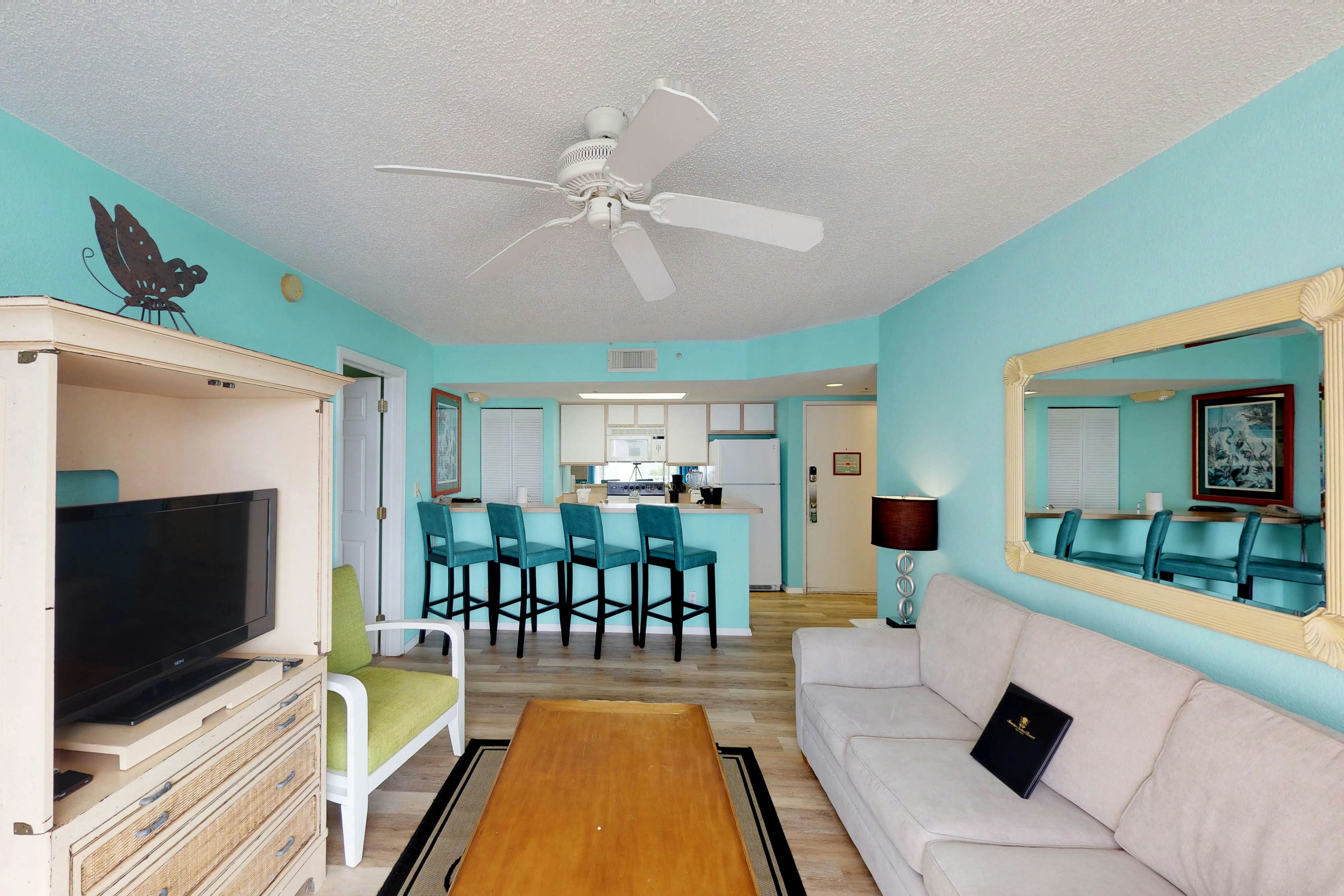 Sunrise Suites - Catalina Suite 311