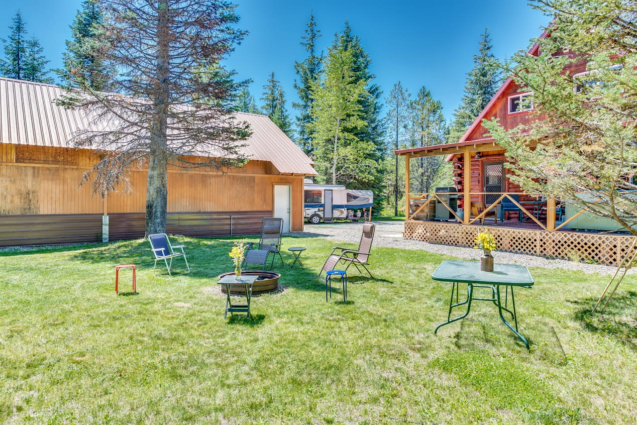 Forest Lake Cabin 5 Bd Vacation Rental In Donnelly Id Vacasa 5055