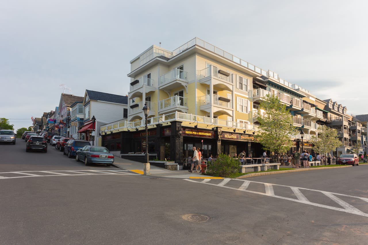 Lucky Stone Cottage 2 BD Vacation Rental in Seal Cove, ME Vacasa