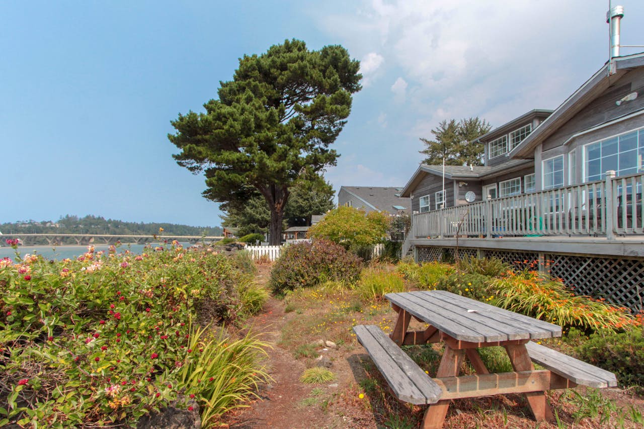 The Shideler House 3 BD Vacation Rental in Waldport, OR Vacasa