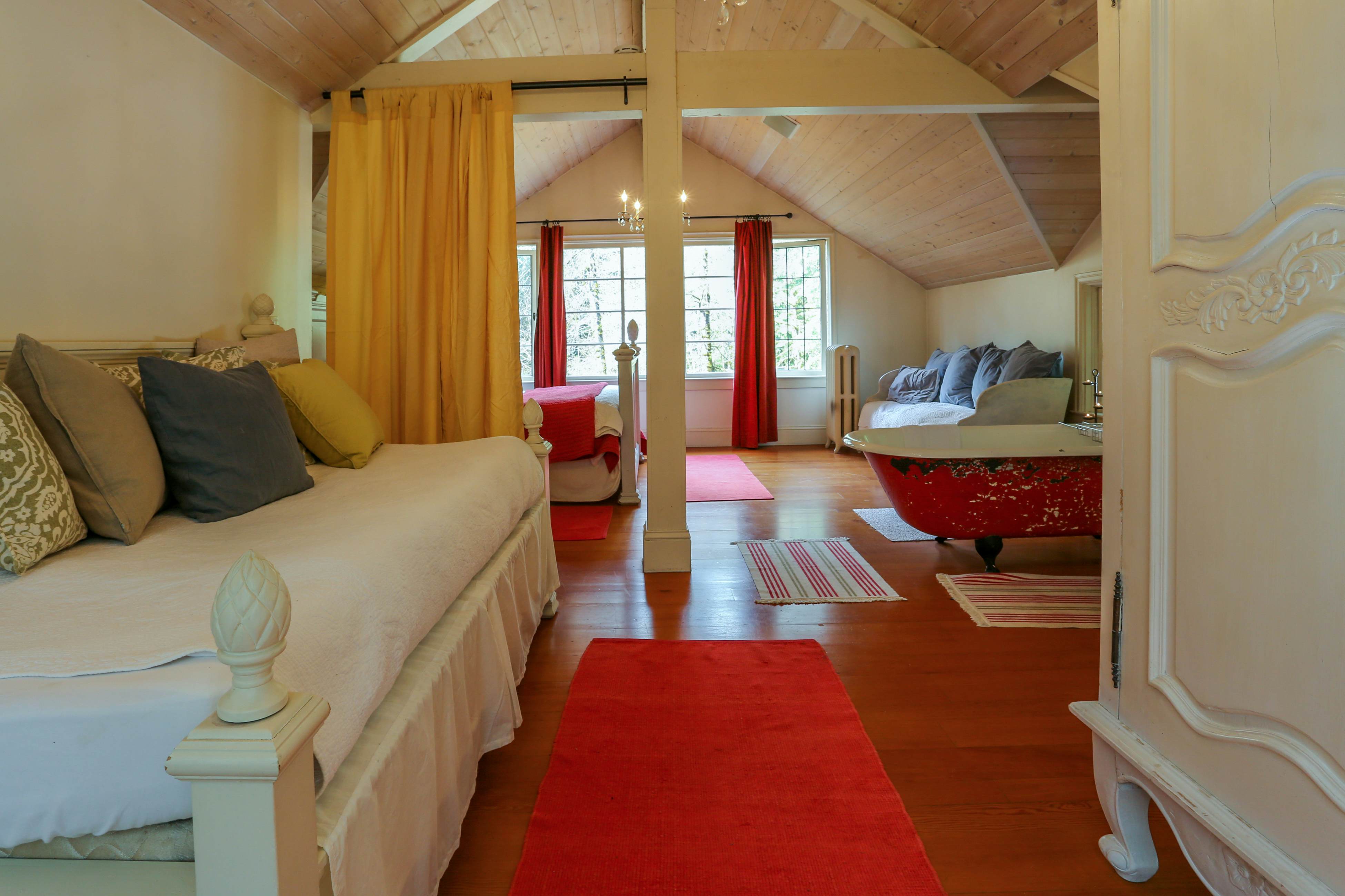 Swedish Stuga Vacation Rental 2 BD Vacation Rental in Rhododendron