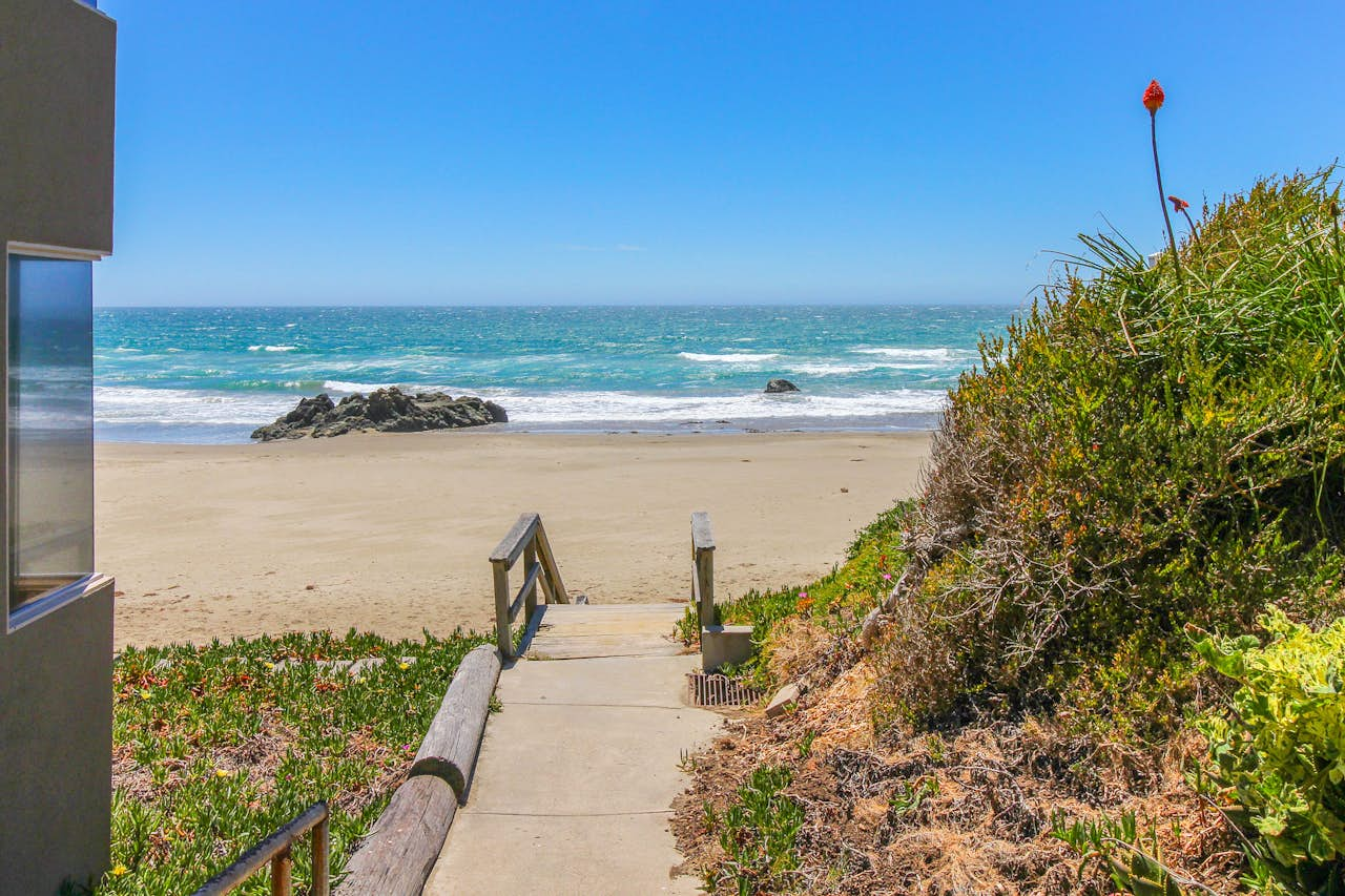 Cayucos Beach House - Downstairs Studio | 1 BD Vacation ...