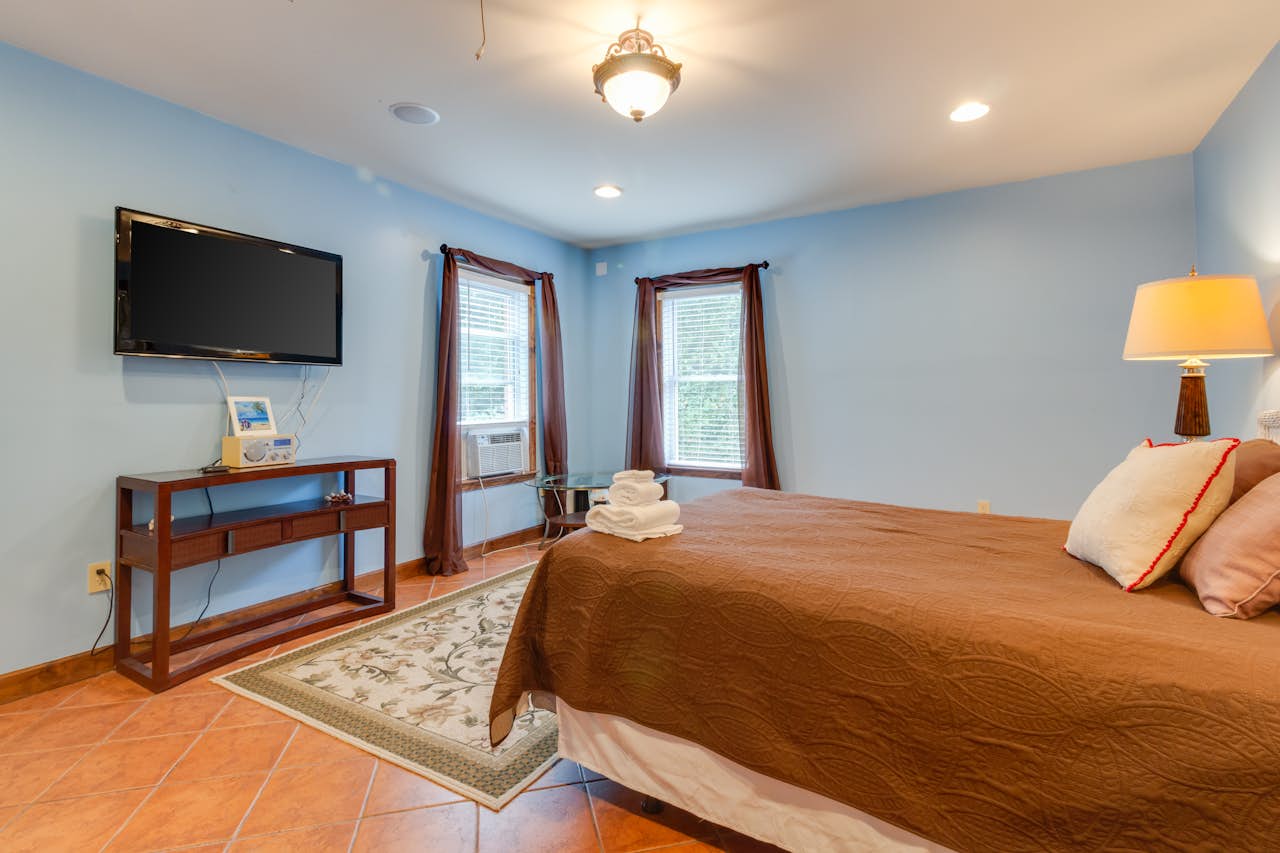 The Brooklyn Estate 5 BD Vacation Rental in West Ocean City, MD Vacasa