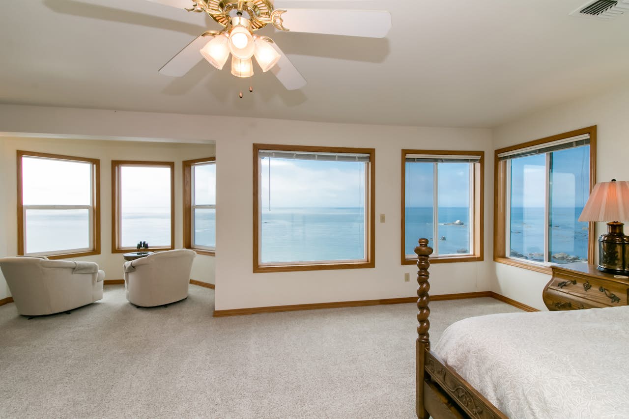 Brookings Oceanfront Estate 4 BD Vacation Rental in Brookings, OR