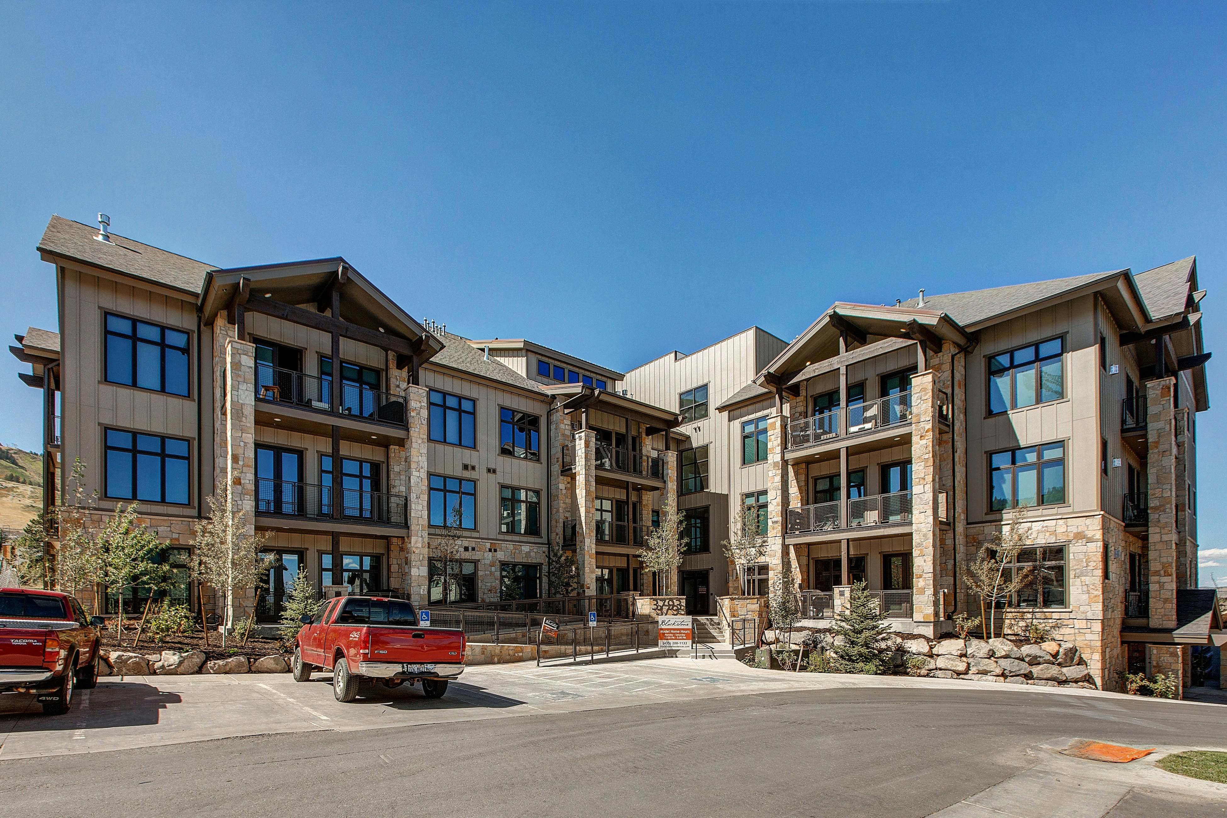 Blackstone Retreat 2-D