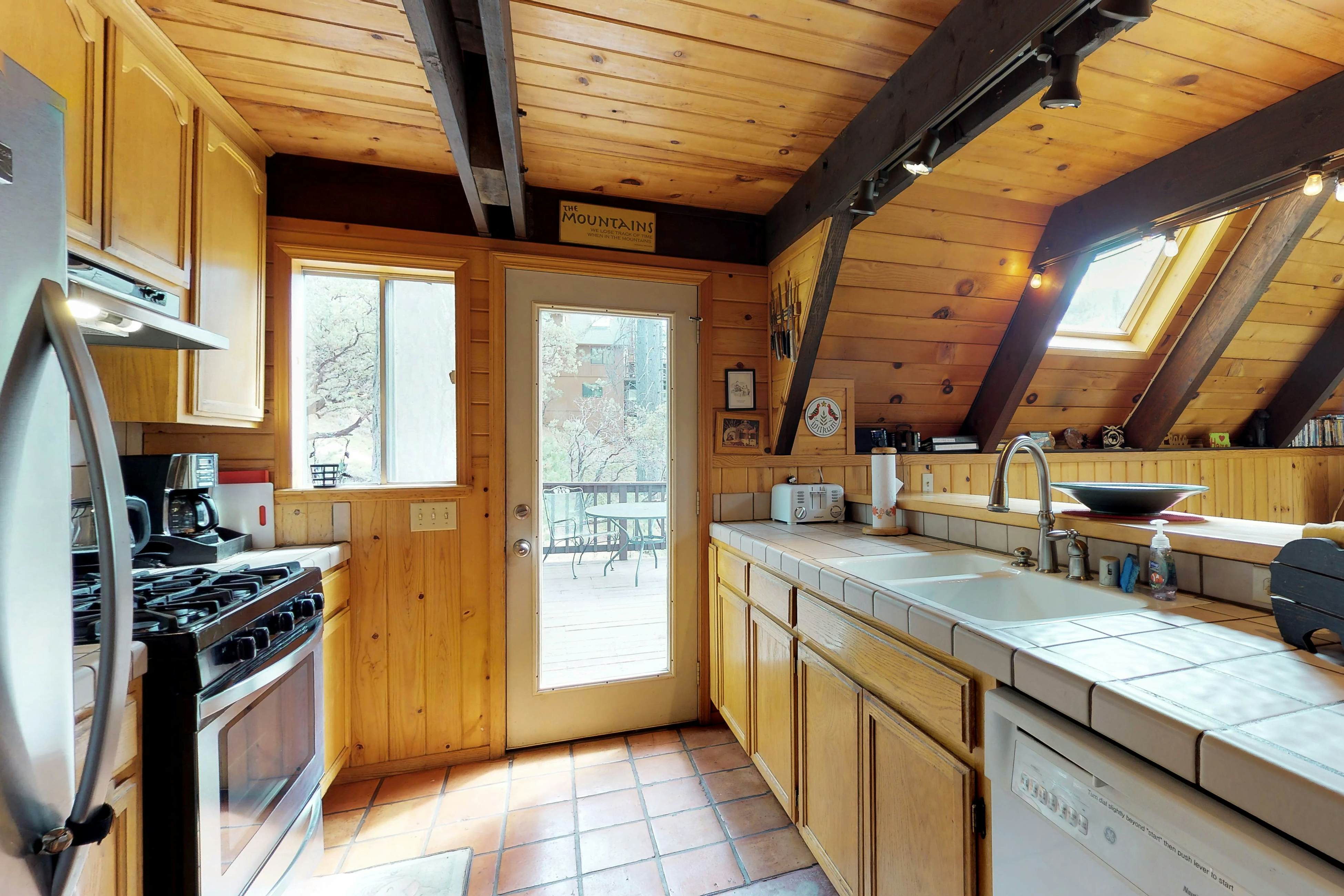 Stiles Mountain Hideaway