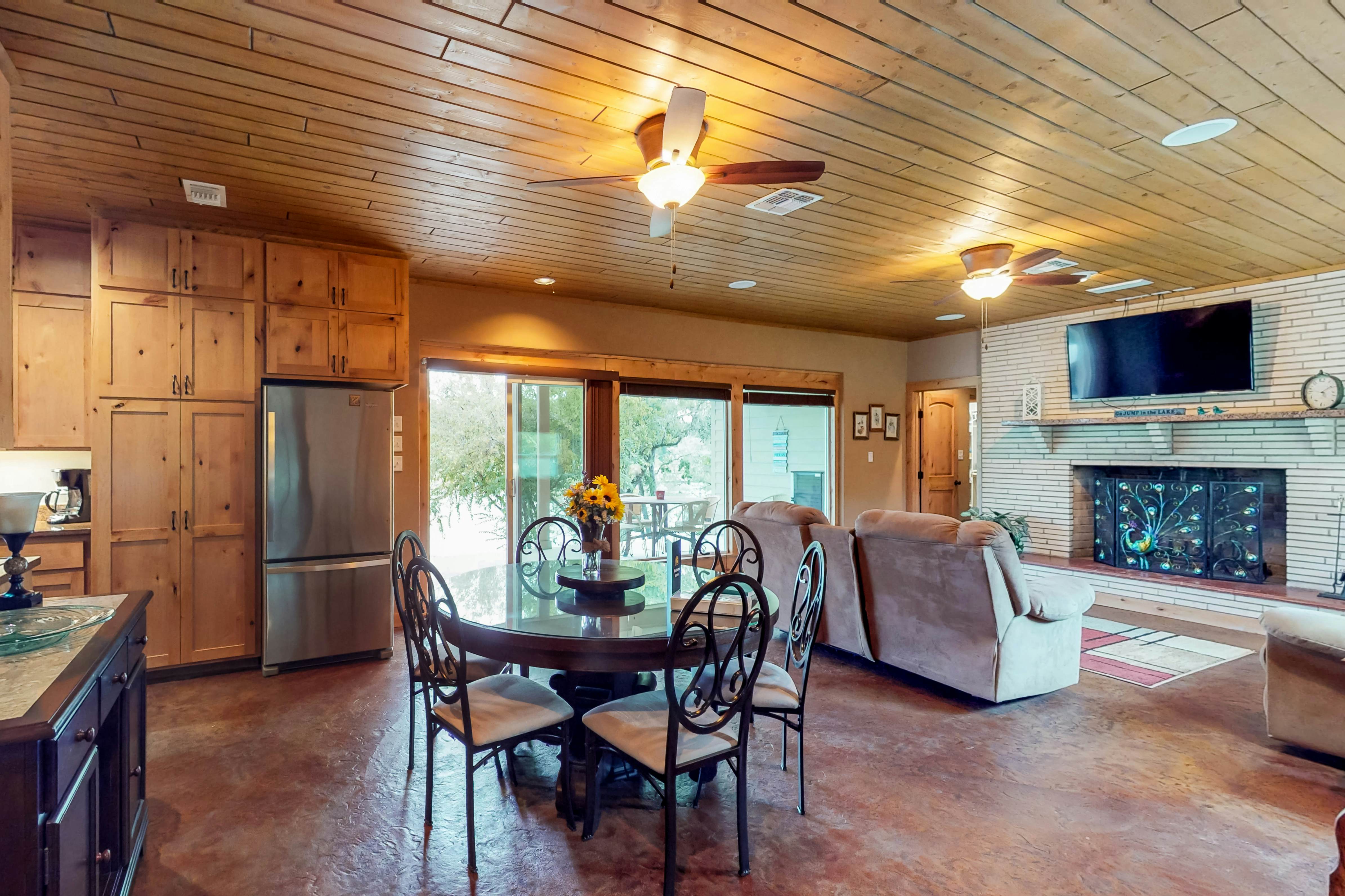 Arva's Retreat 2 BD TX Vacation Rental Vacasa