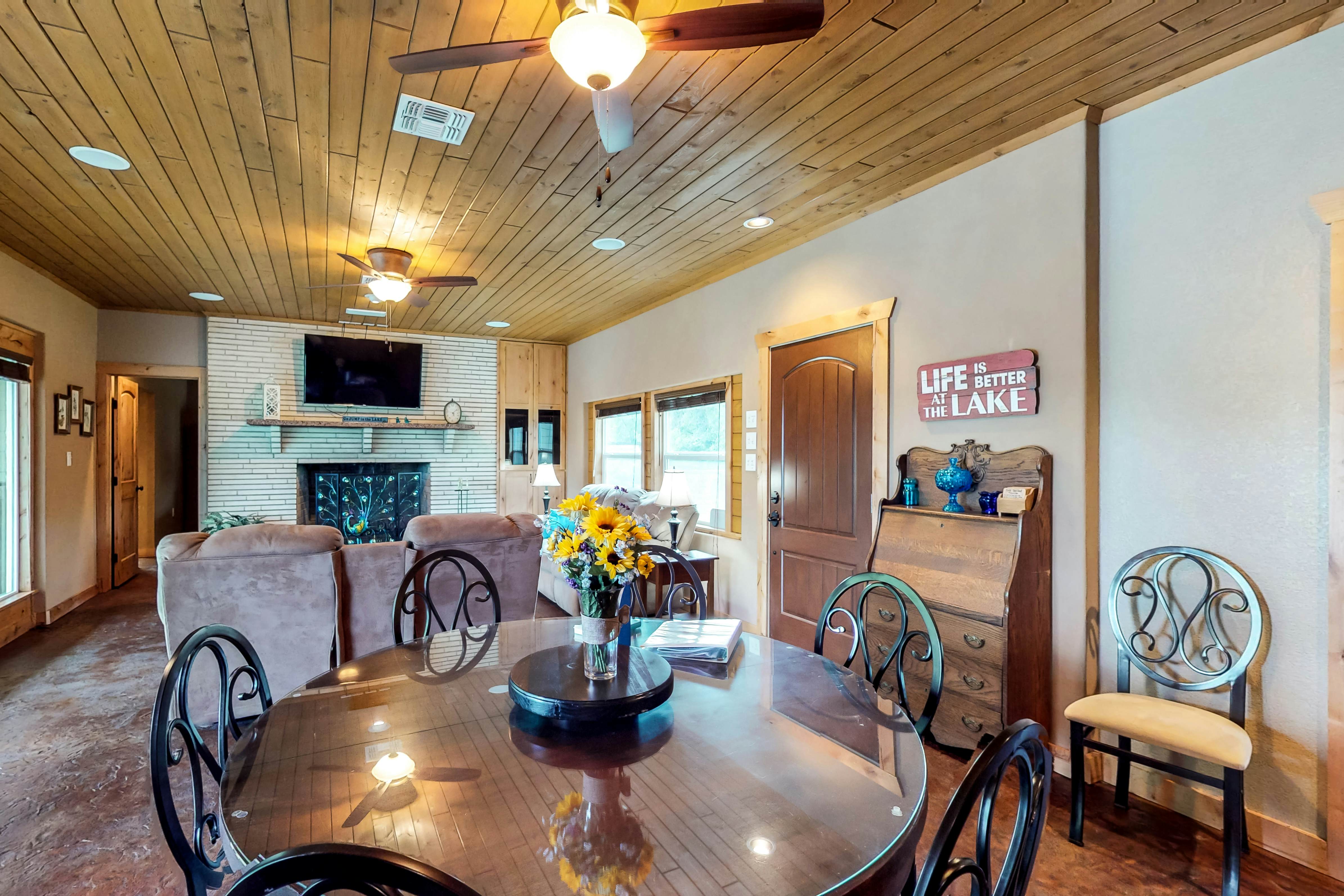 Arva's Retreat 2 BD TX Vacation Rental Vacasa