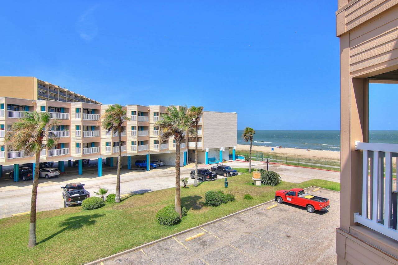 Villa Del Sol 3227 1 BD Vacation Rental in Corpus Christi, TX Vacasa