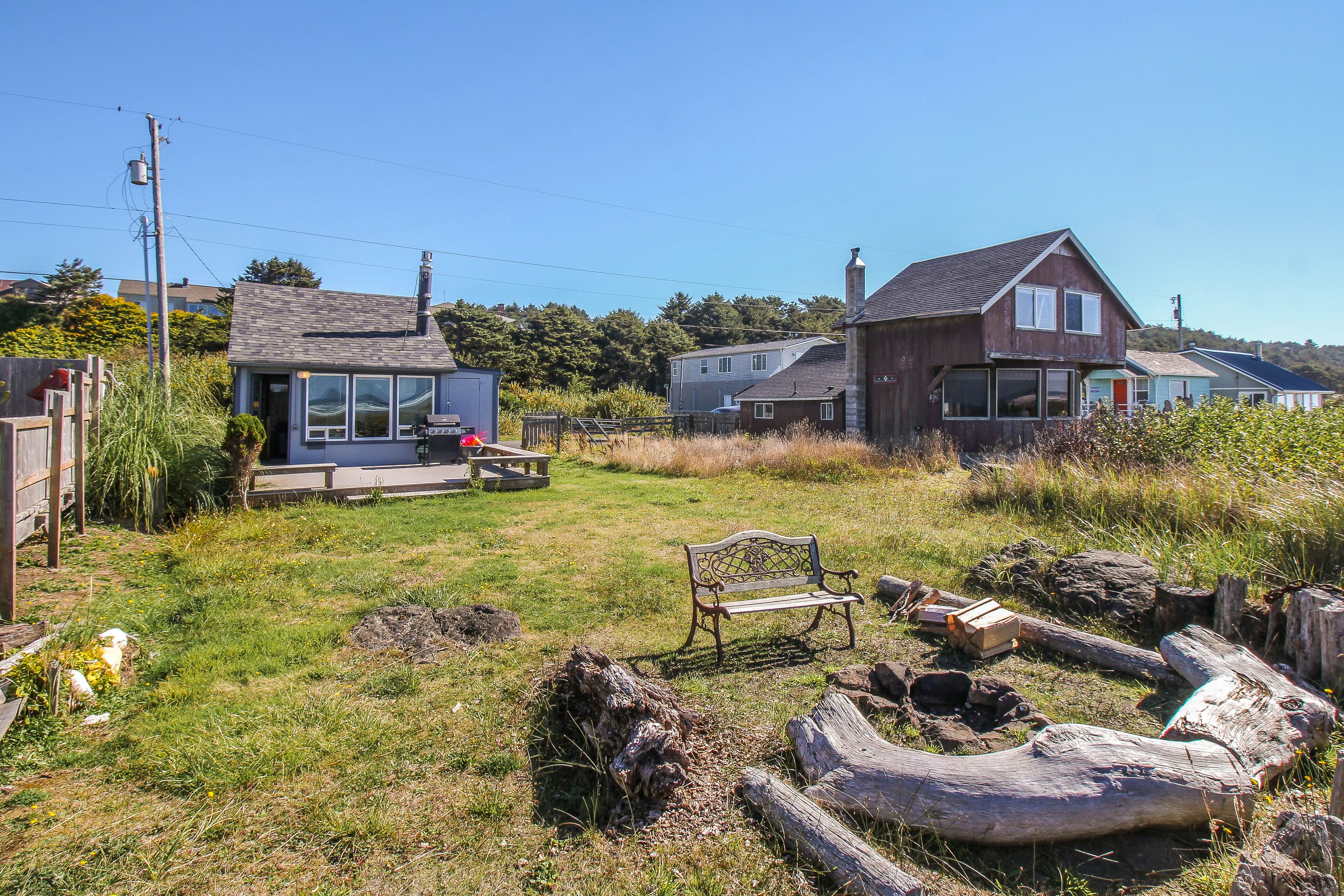 Crab Cottage 1 BD Moclips, WA Vacation Rental Vacasa