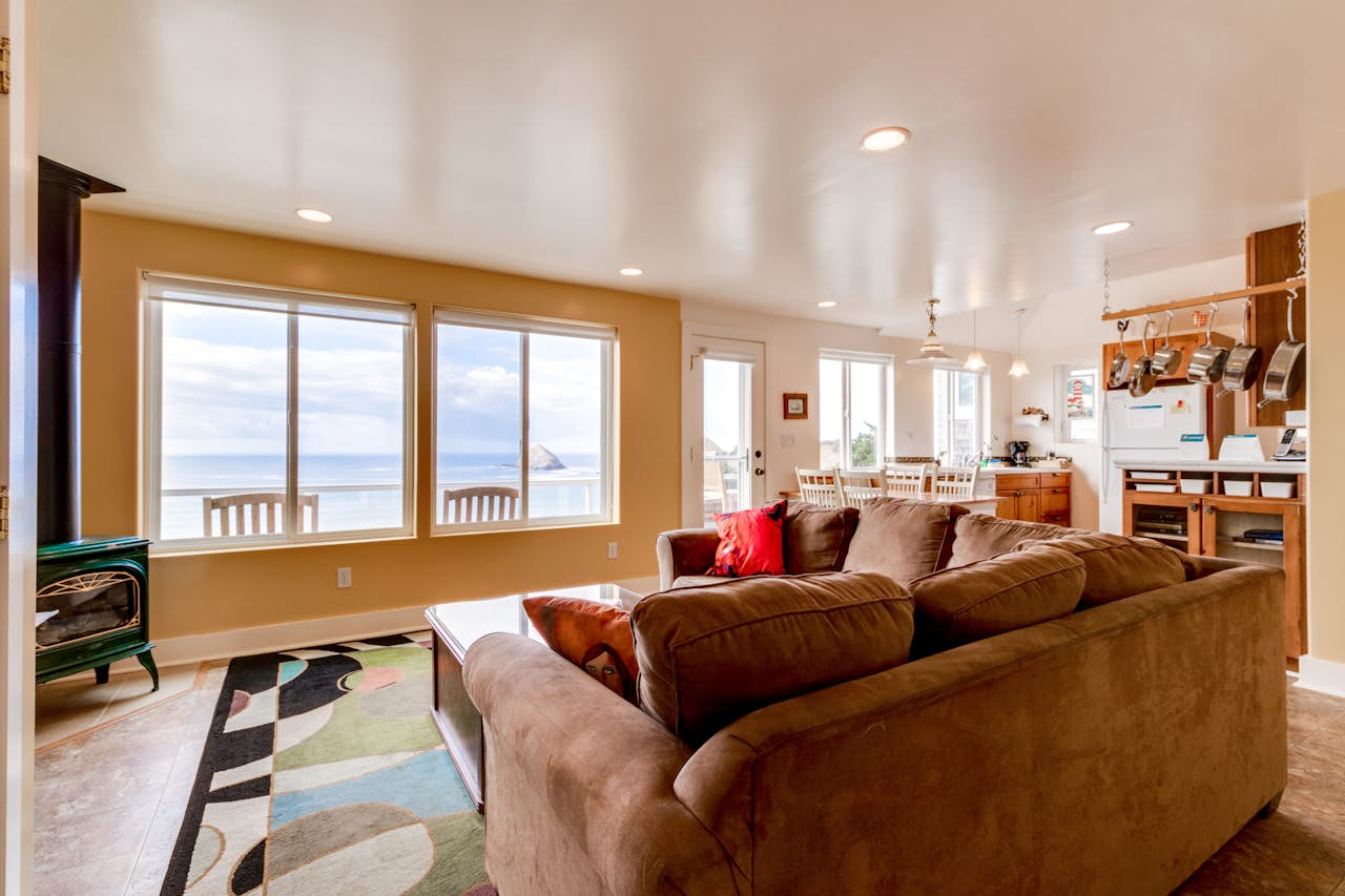 Berni's Ocean View Castle The Potter's Wheel 2 BD Vacation Rental