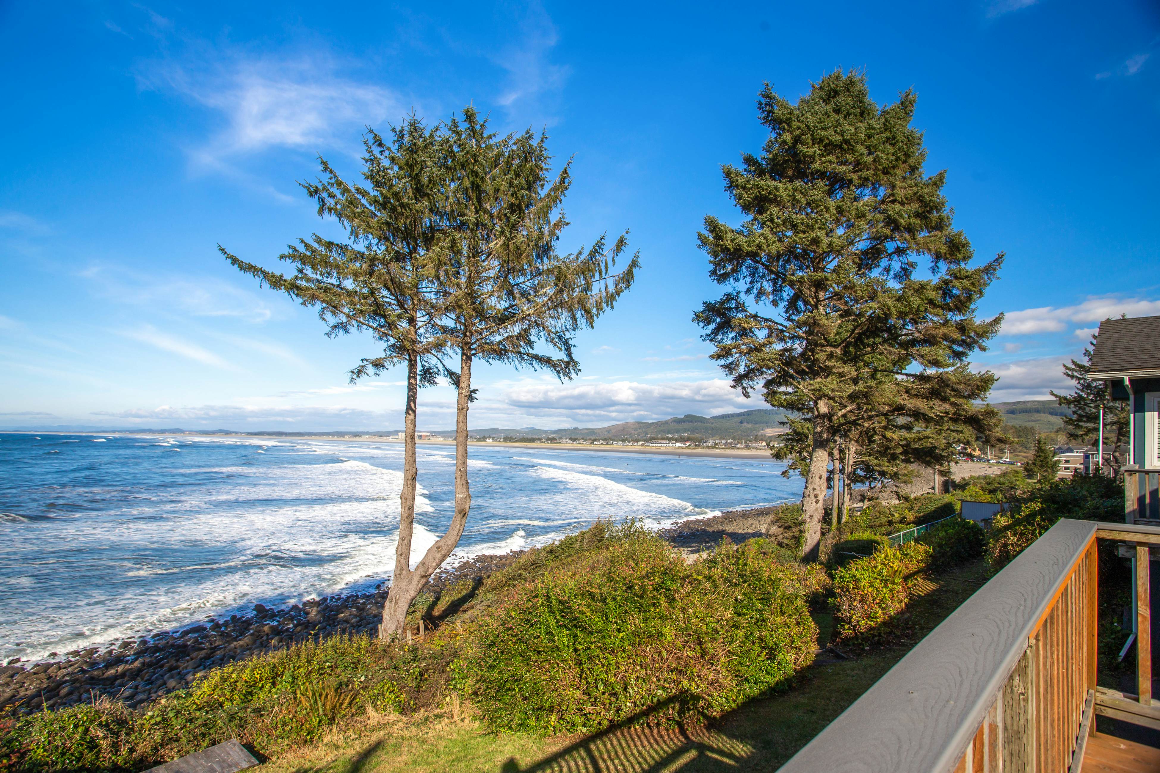 Spectacular Seaside Surf-View Home