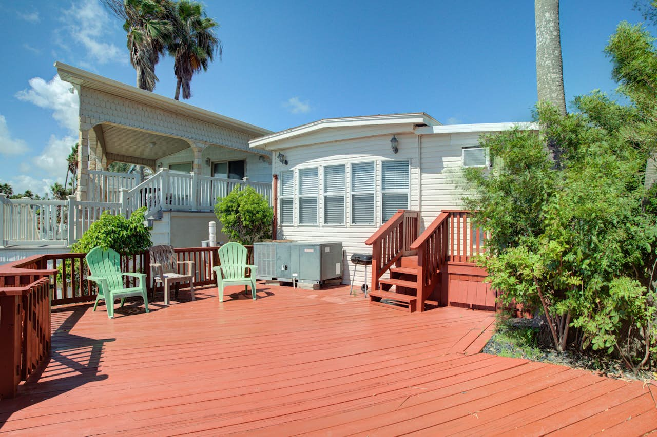 Long Island Village 621 Sand Dollar 1 BD Port Isabel, TX Vacation