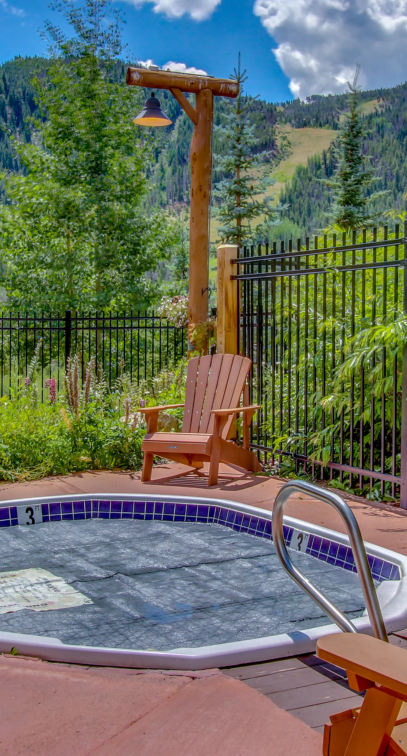 Tenderfoot Lodge 2621