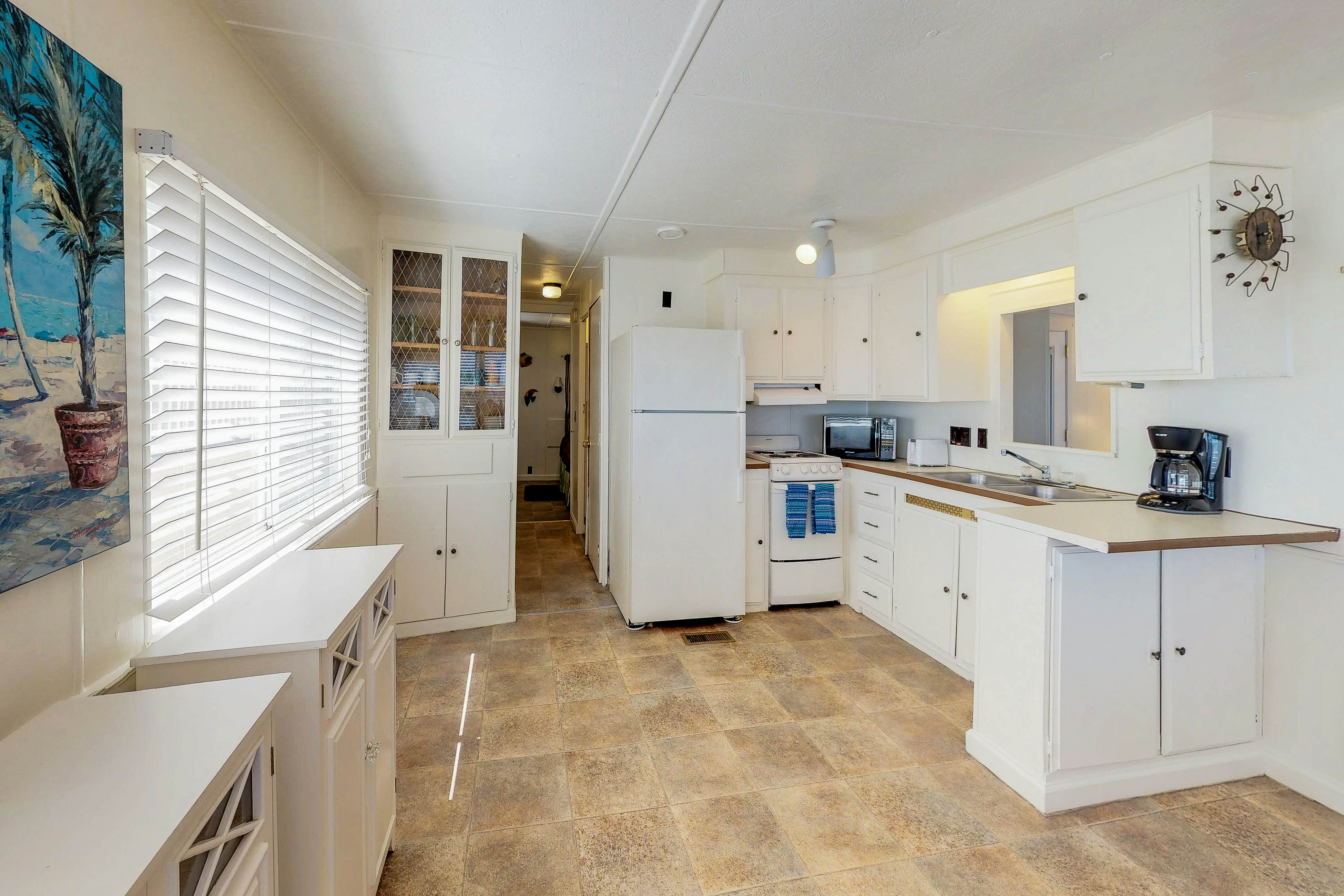 Long Island Village 621 Sand Dollar