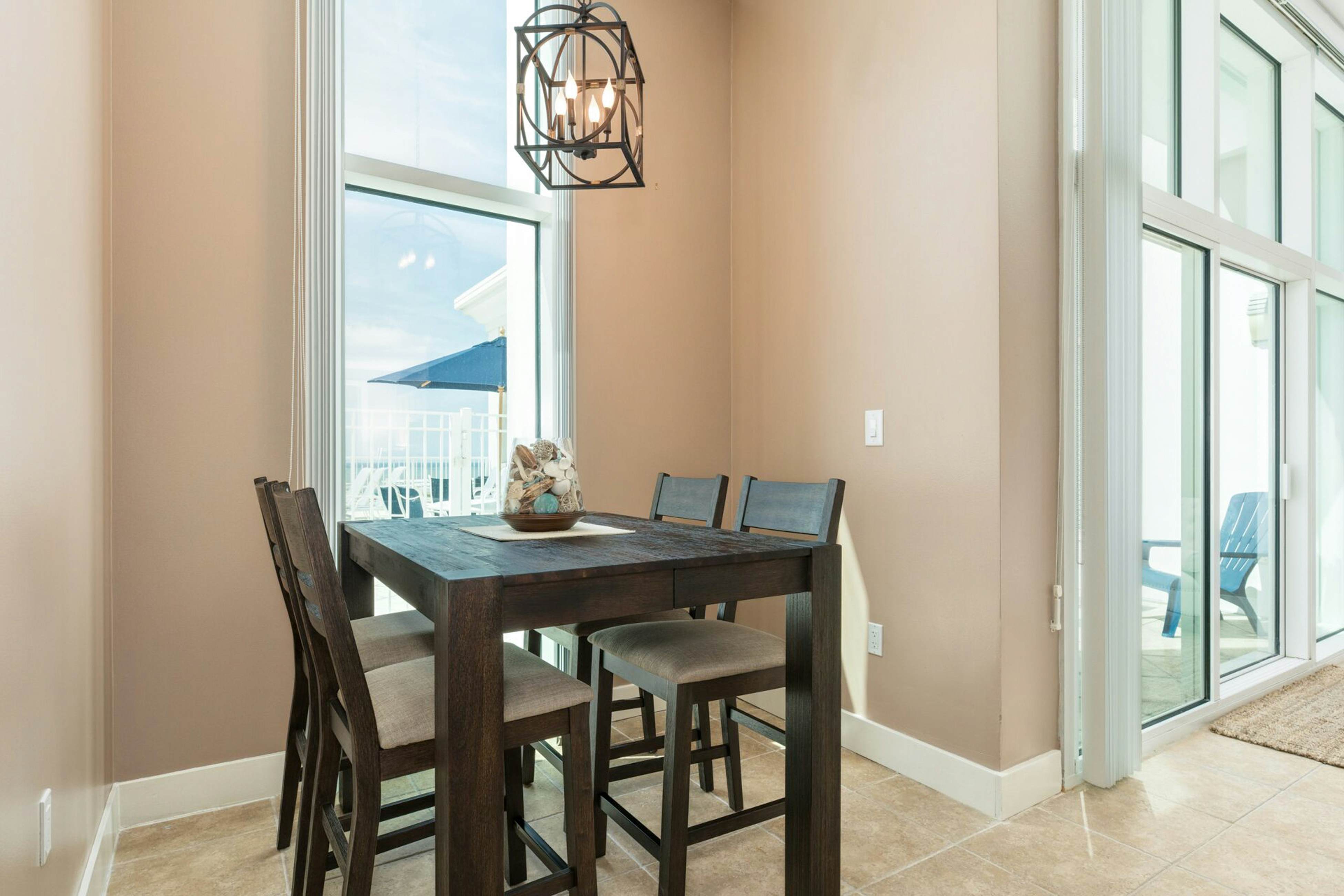 Emerald By The Sea #603