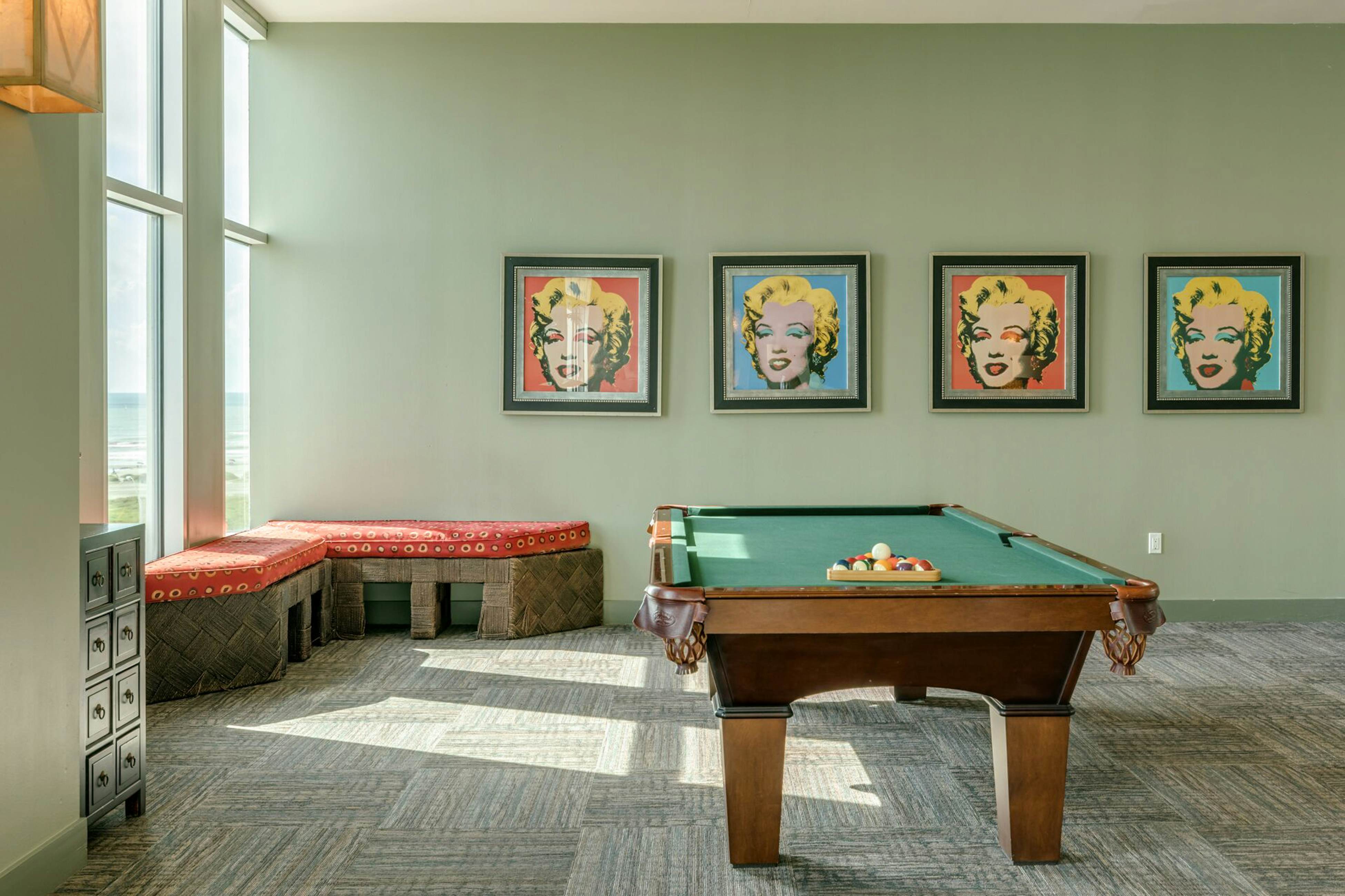 Emerald By The Sea #603