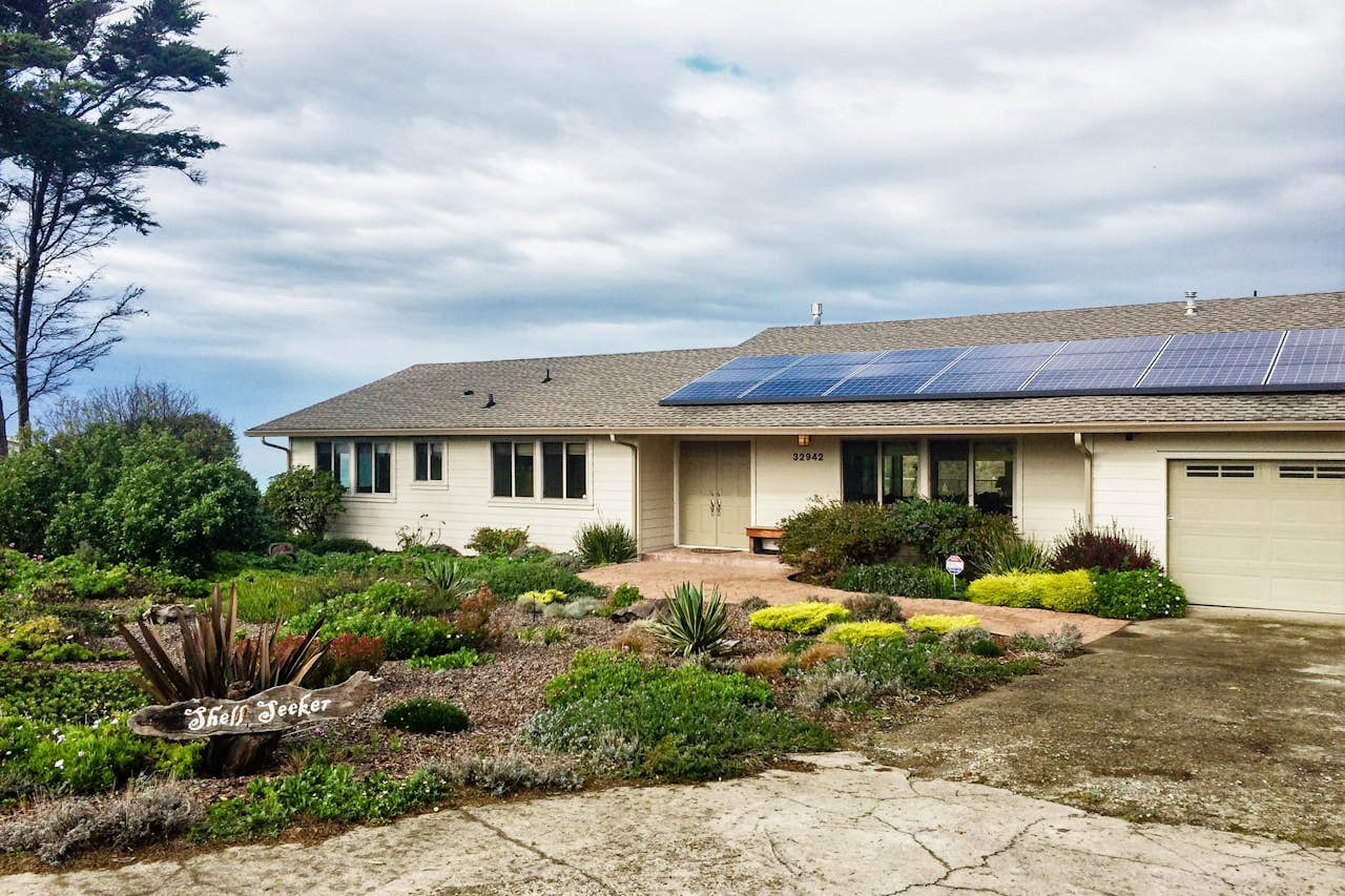 Shell Seeker 5 BD Vacation Rental in Fort Bragg, CA Vacasa