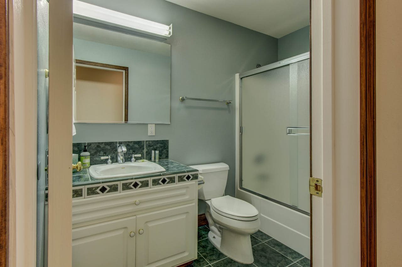 Fort Bragg Family Night's Rest 5 BD Vacation Rental in Fort Bragg, CA