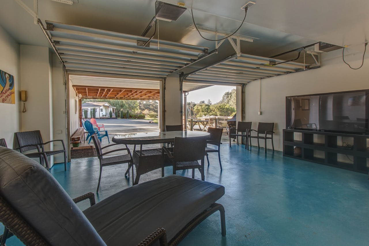 Fort Bragg Family Night's Rest 5 BD Vacation Rental in Fort Bragg, CA Vacasa