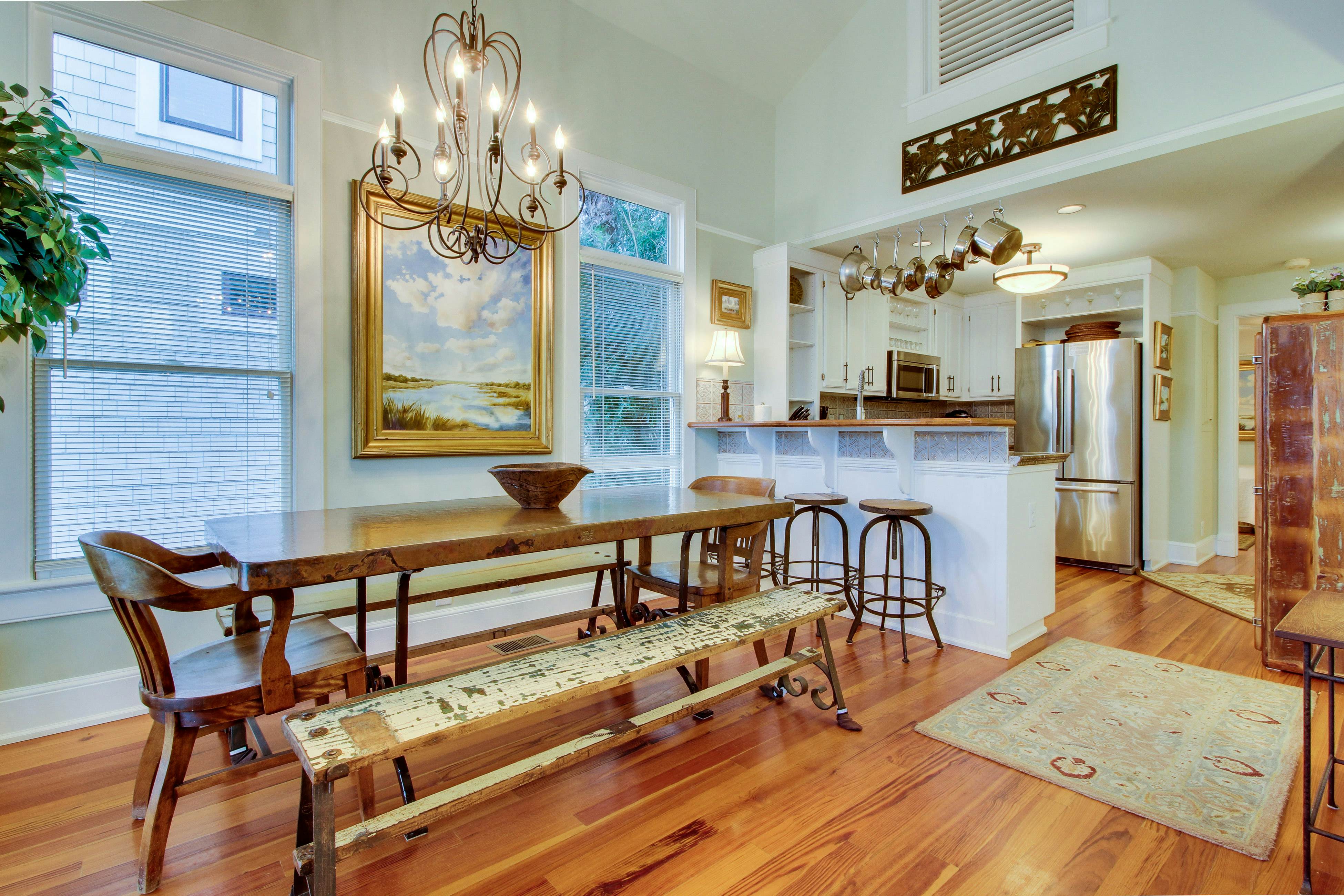 Frederica Cottage 3 BD St. Simons Island, GA Vacation Rental Vacasa