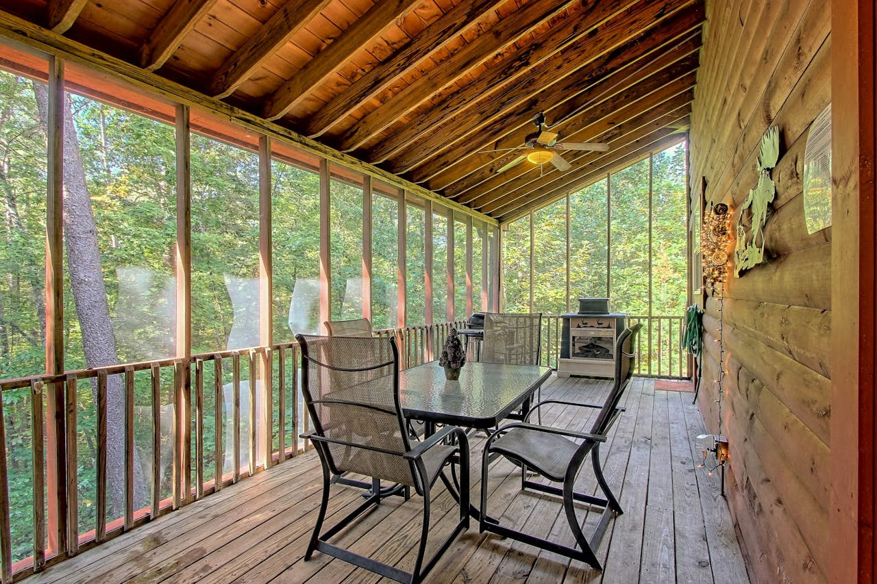 Buckhorn Cabin | 2 BD Vacation Rental in Sautee Nacoochee, GA | Vacasa