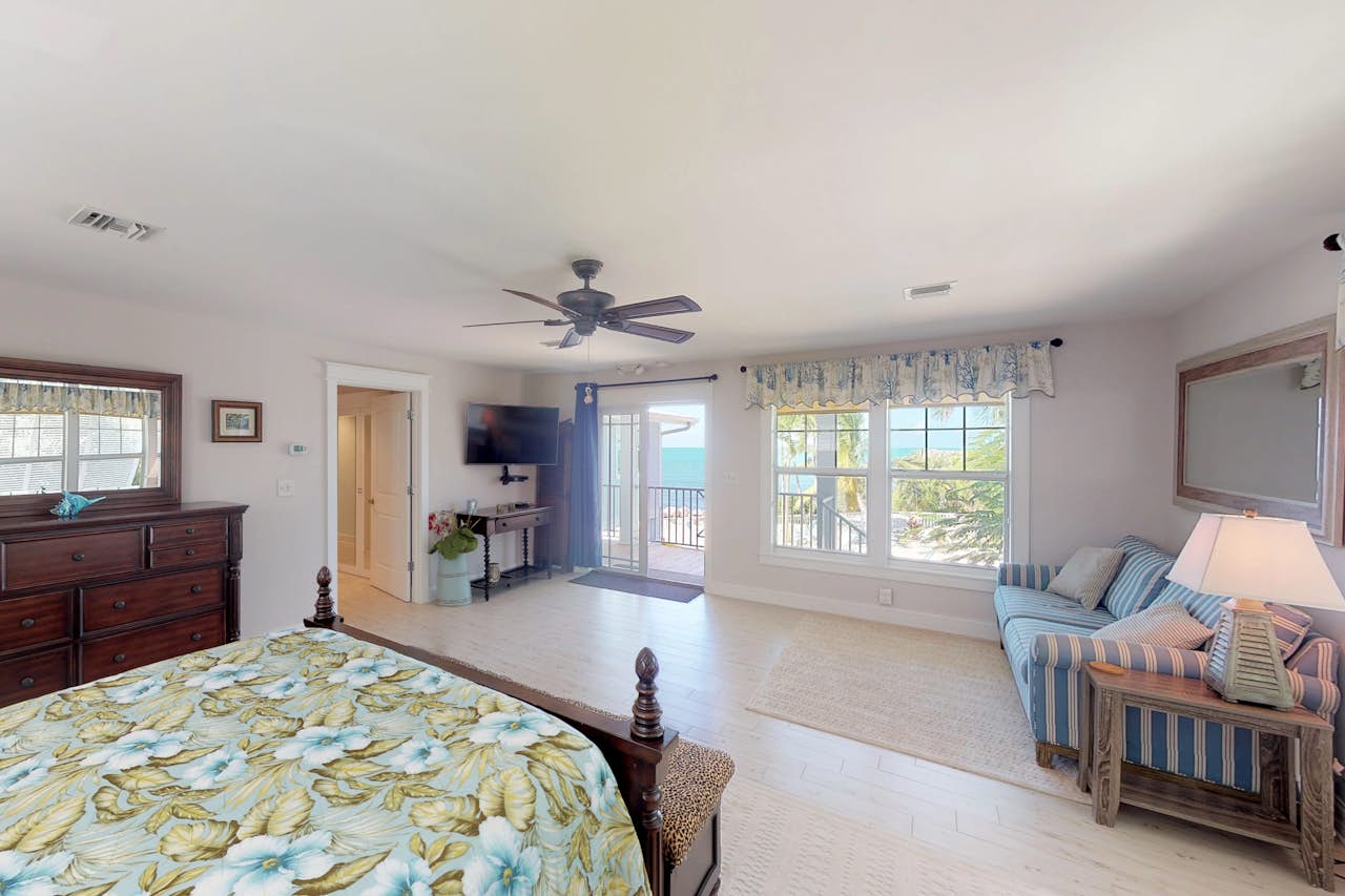 Marathon Waterfront Recreational Paradise 4 BD Vacation Rental in