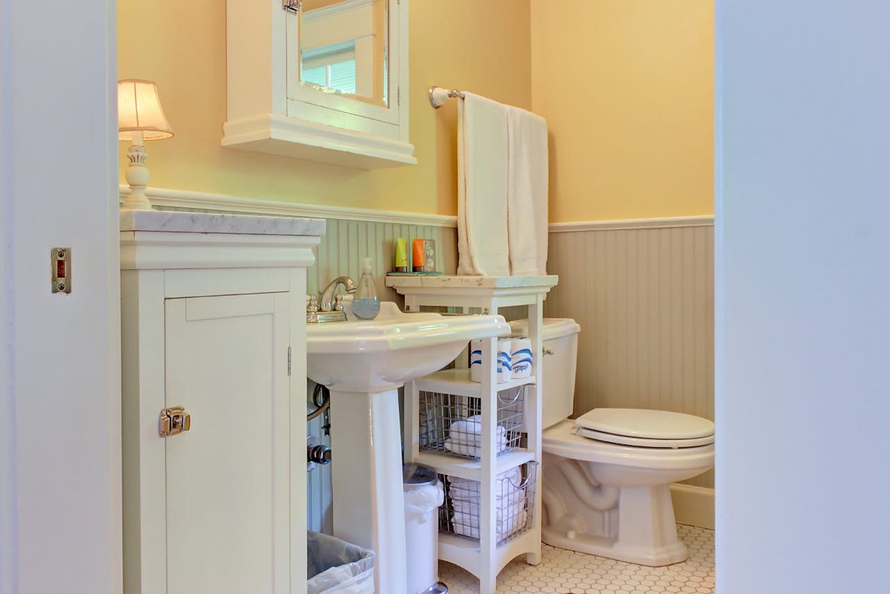 North Slope Queen Anne Beauty 4 BD Vacation Rental in Seattle, WA