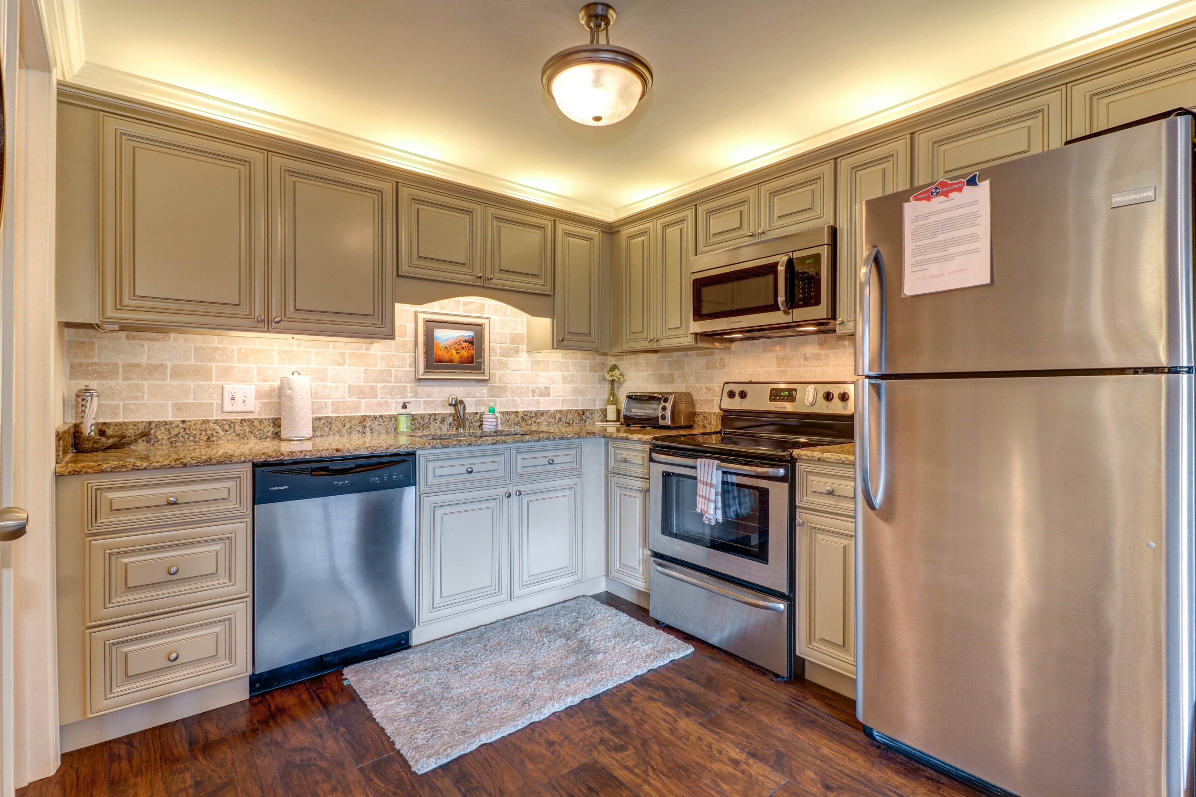 Cades Cove Landing Condo Little River Loft 0 BD Townsend, TN