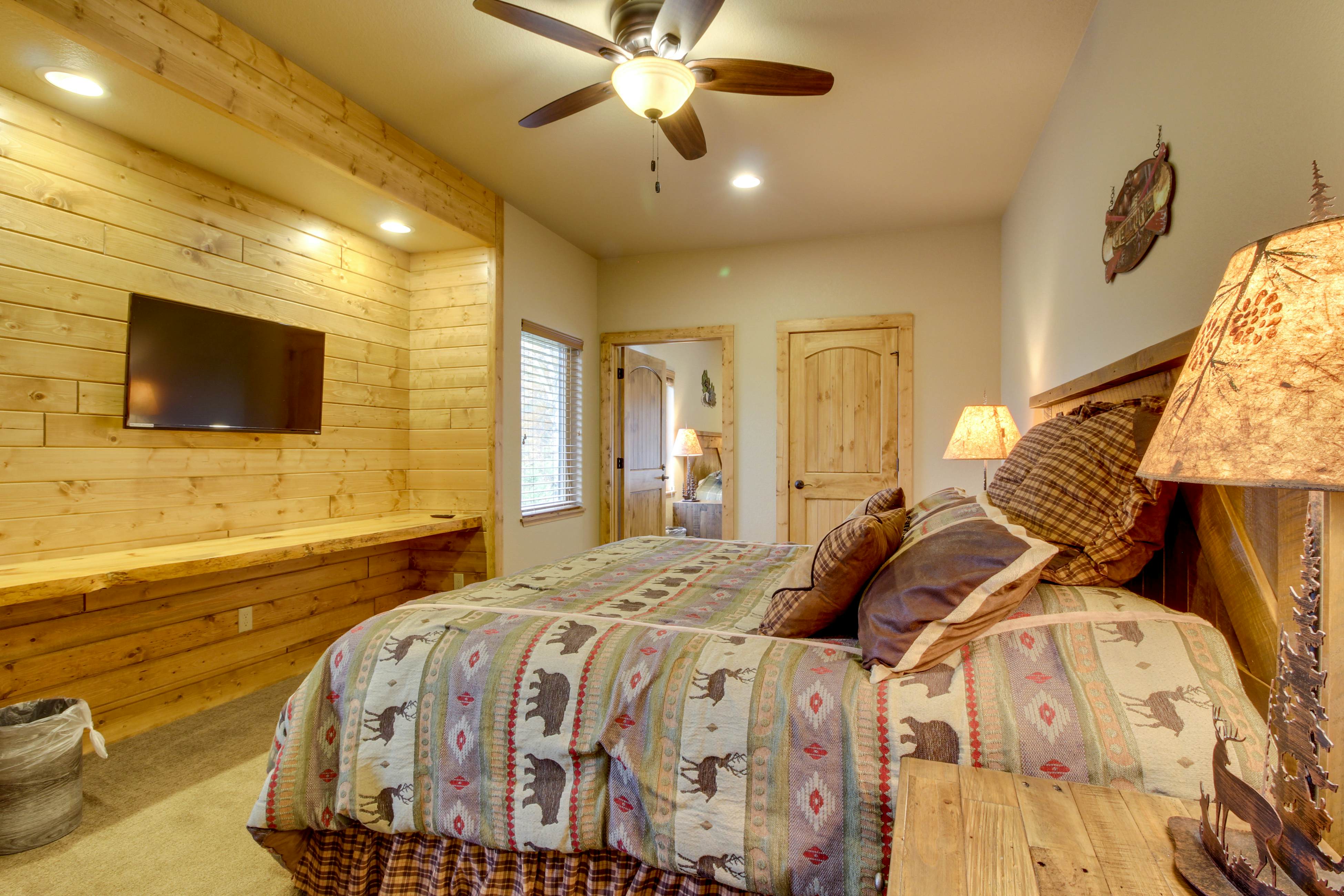 Whispering Pines Lodge 11 BD Eagle River, WI Vacation Rental Vacasa