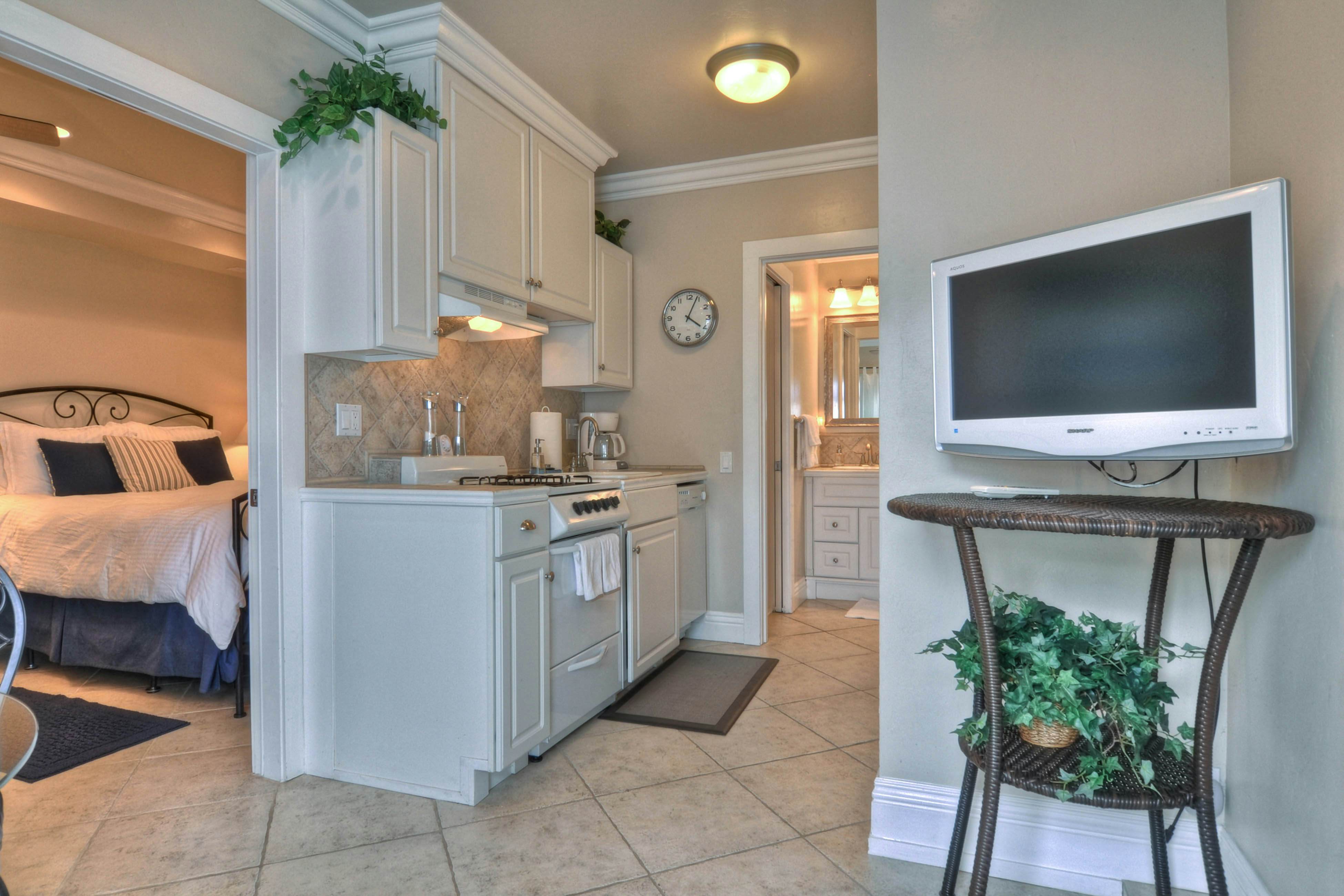 San Clemente - Monterey D