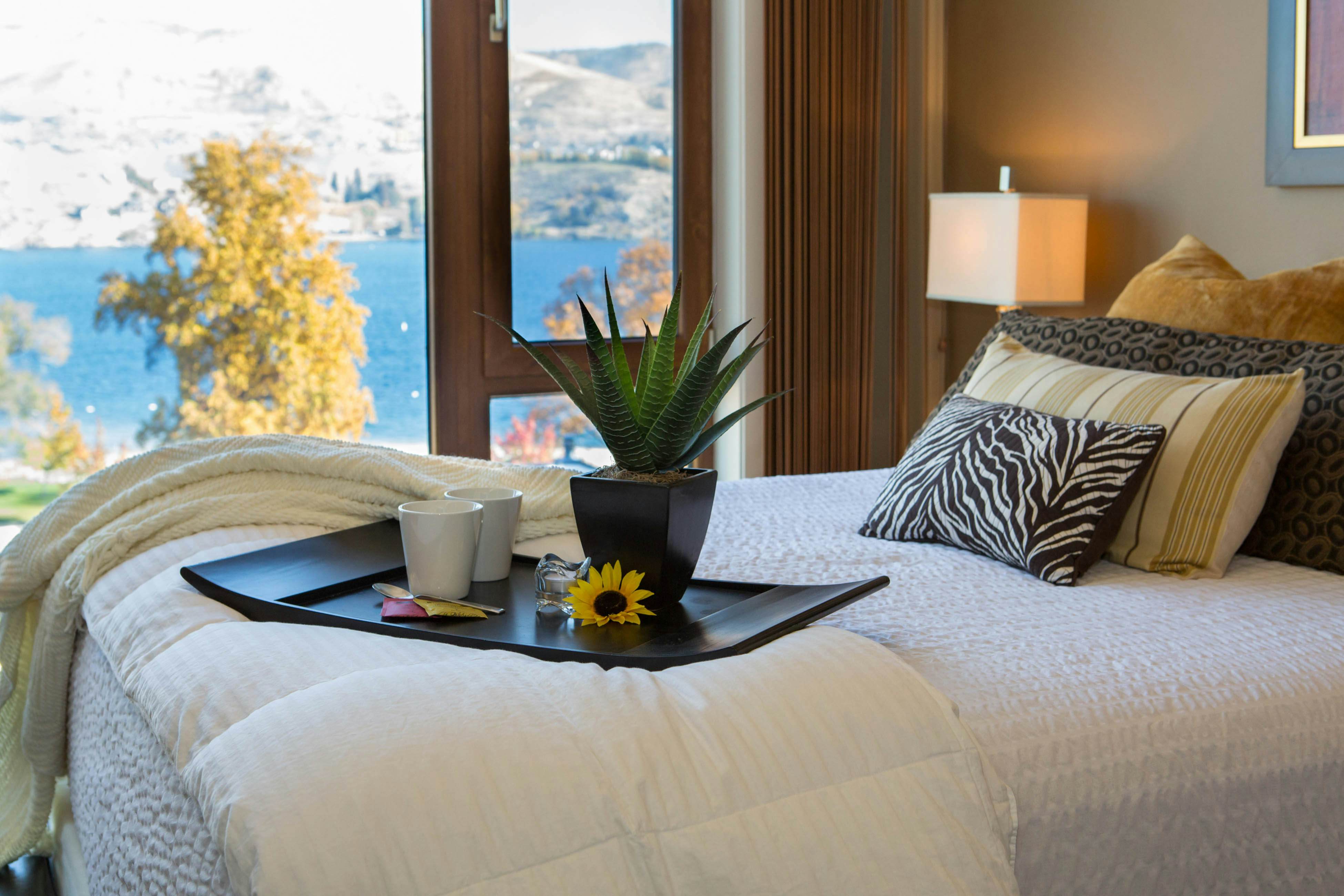 hidden image preload