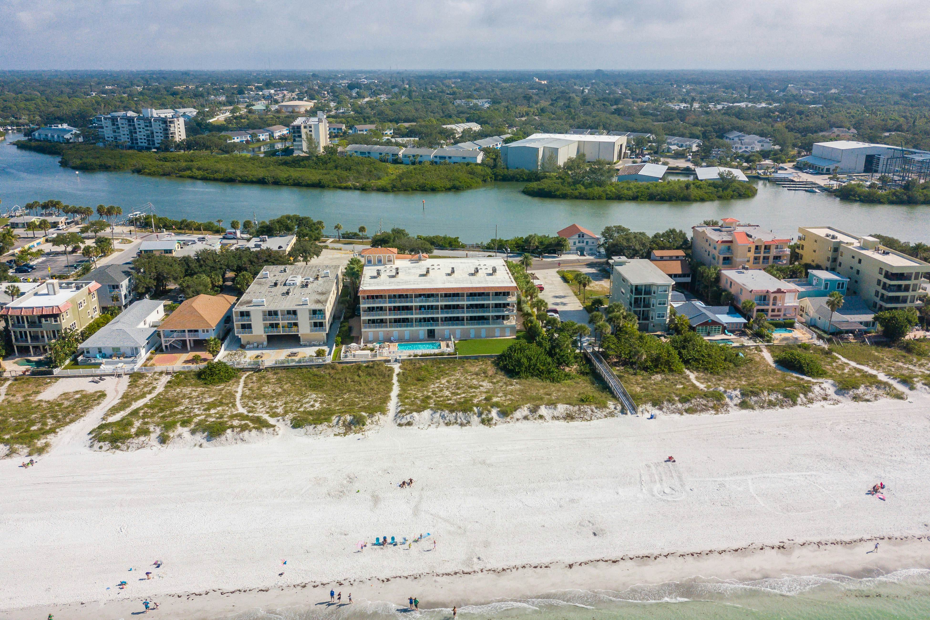 Oceanside 204 2 BD Indian Rocks Beach, FL Vacation Rental Vacasa