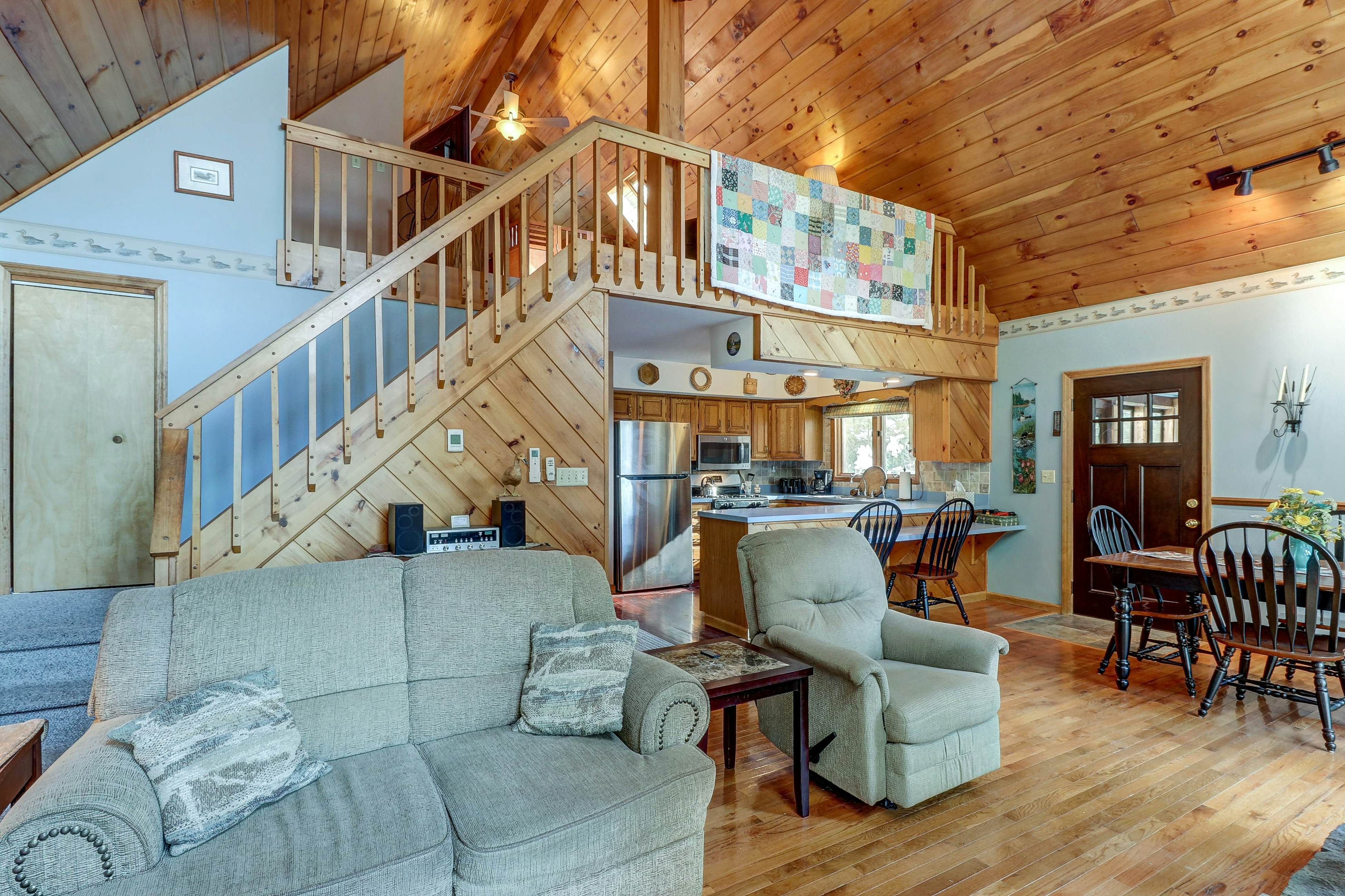Adirondacks Vacation Rentals, Cabins, Lake House Rentals Vacasa
