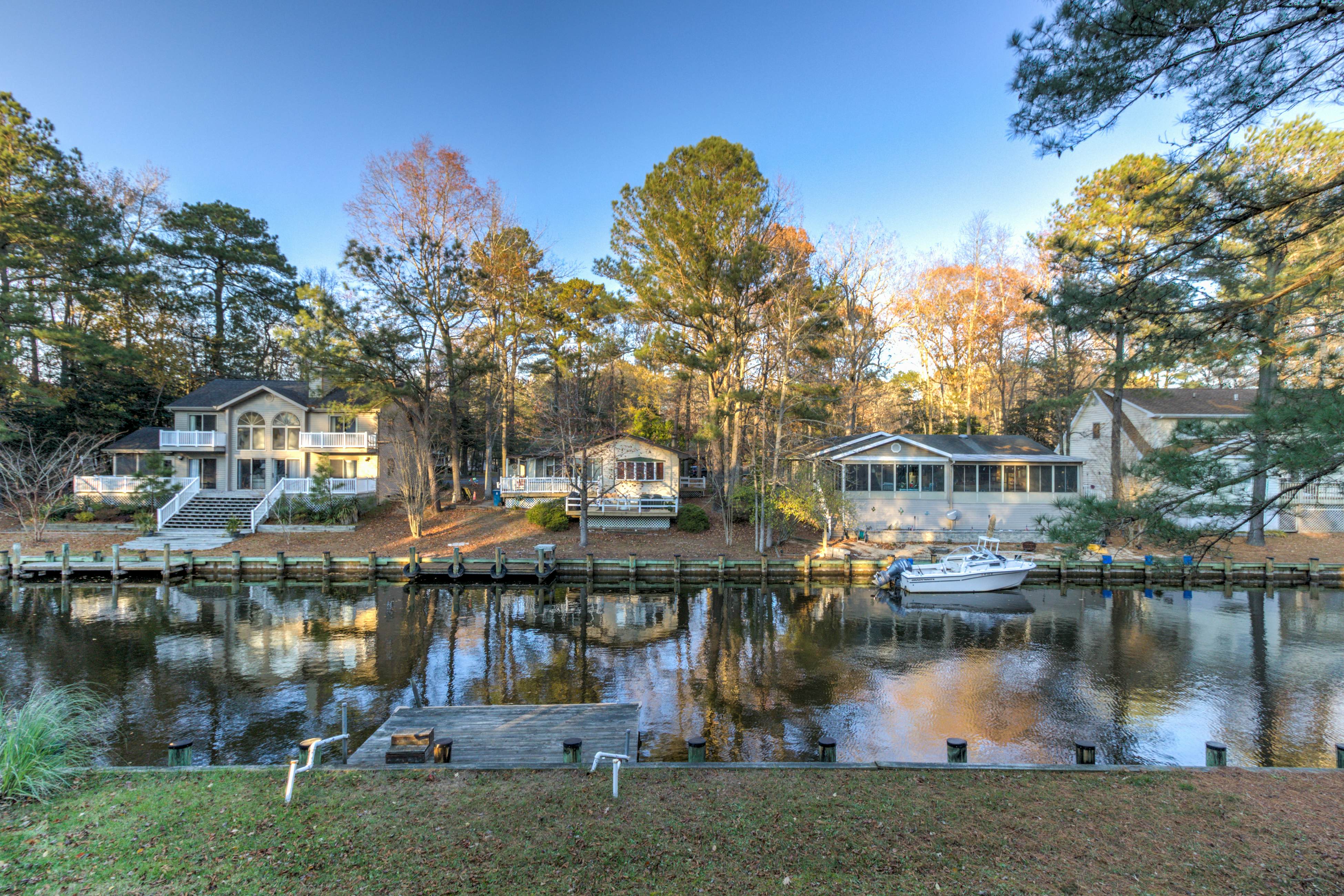 Battersea on the Canal