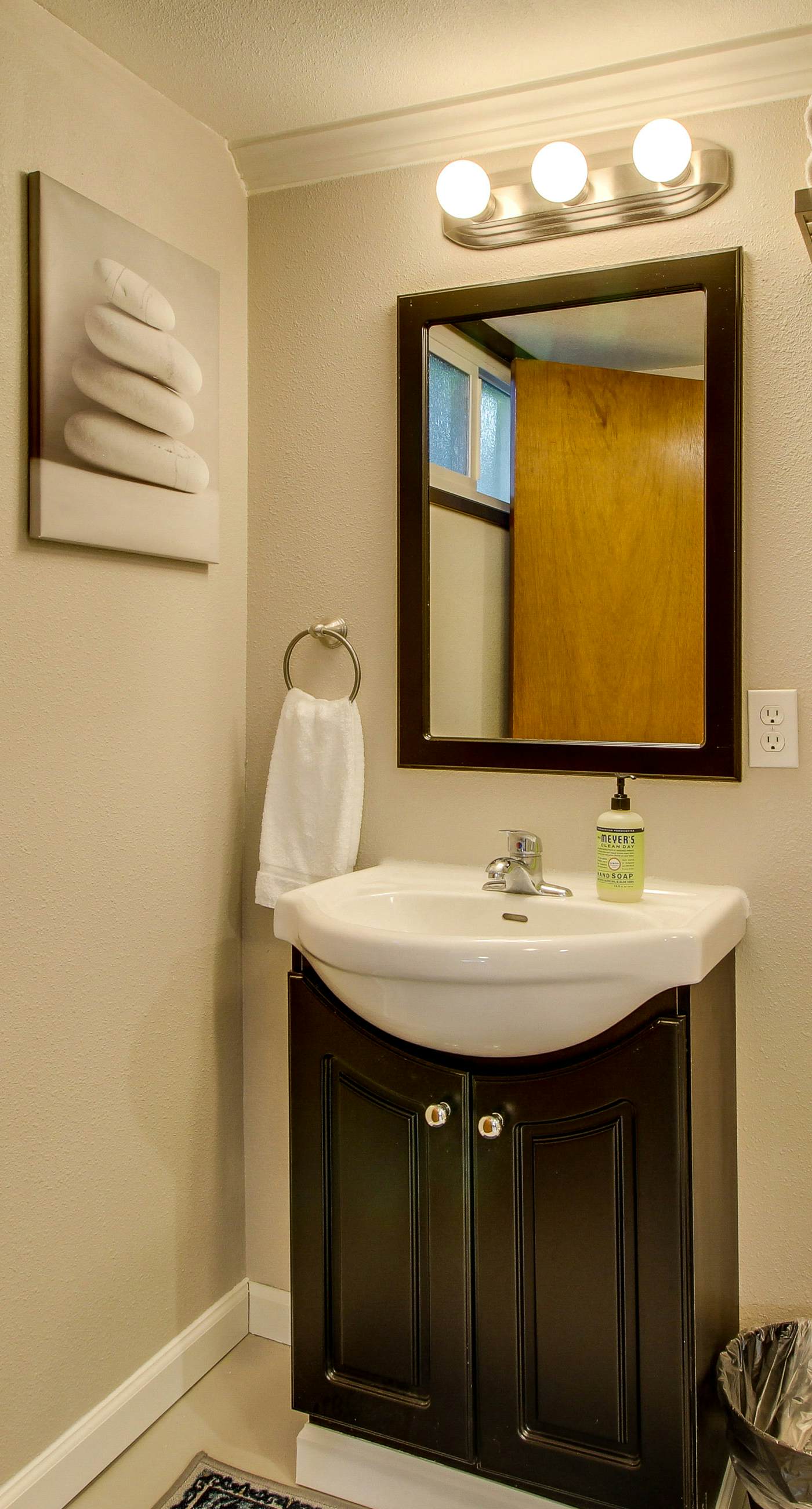 Dundee Wine Country View