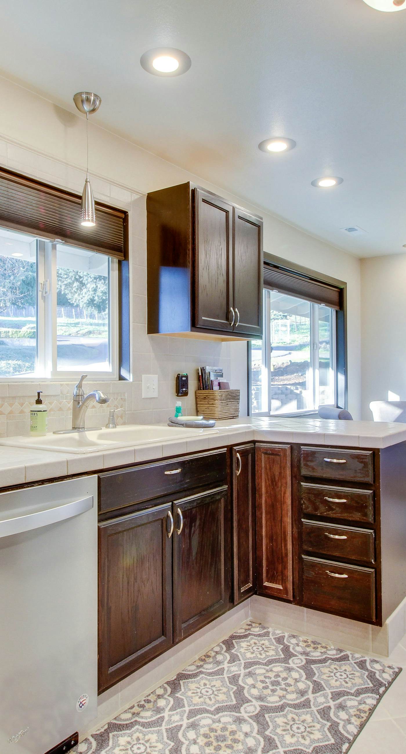 Dundee Wine Country View