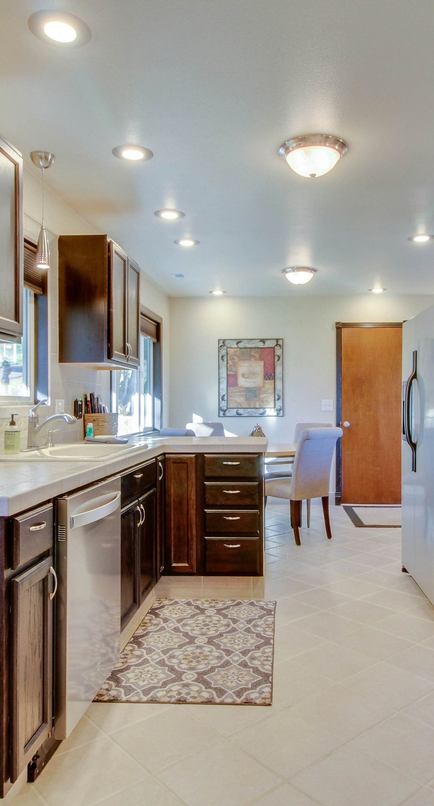 Dundee Wine Country View