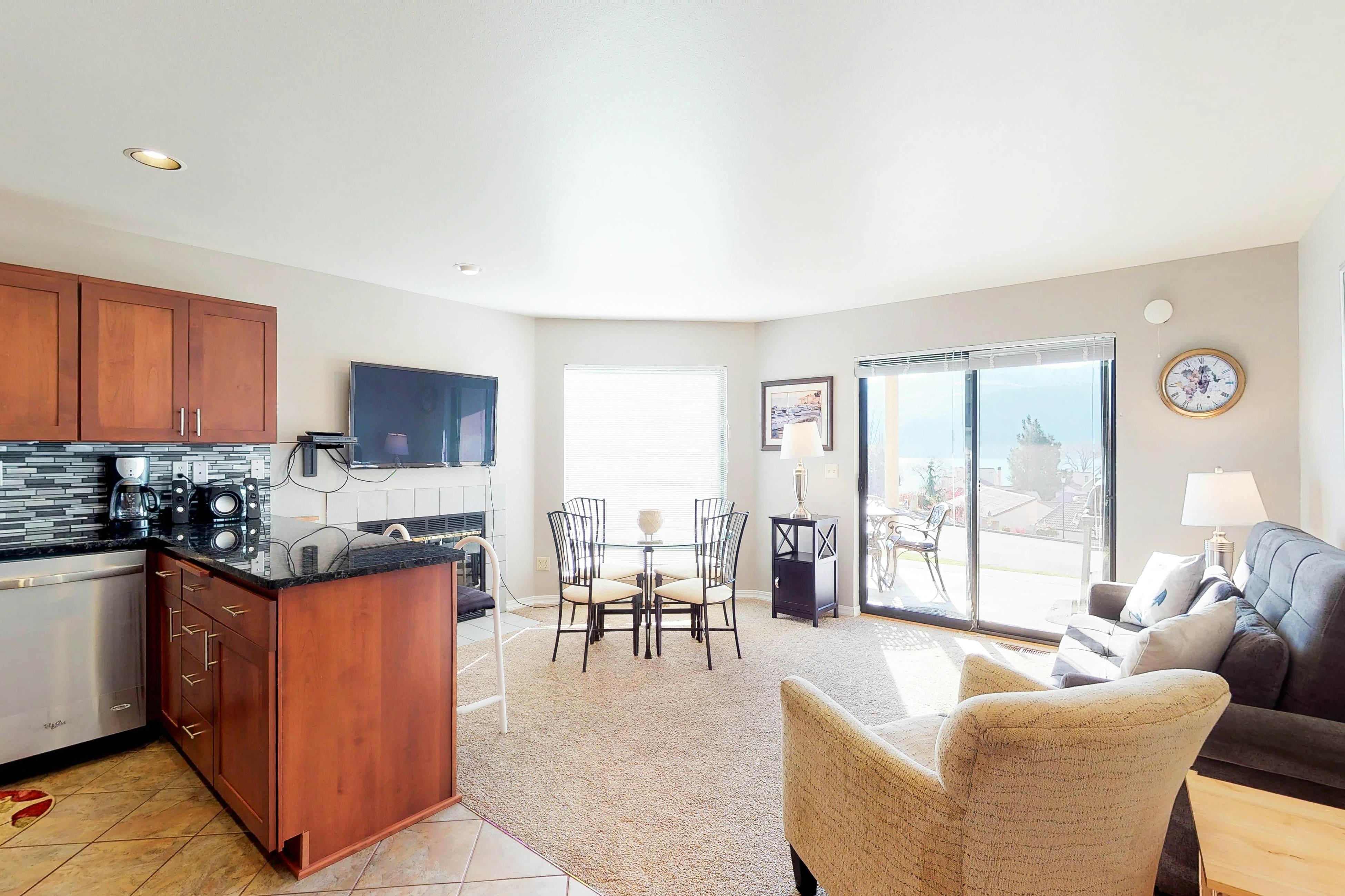 Lake Chelan Vacation Rentals, Cabins Professionally Cleaned Vacasa