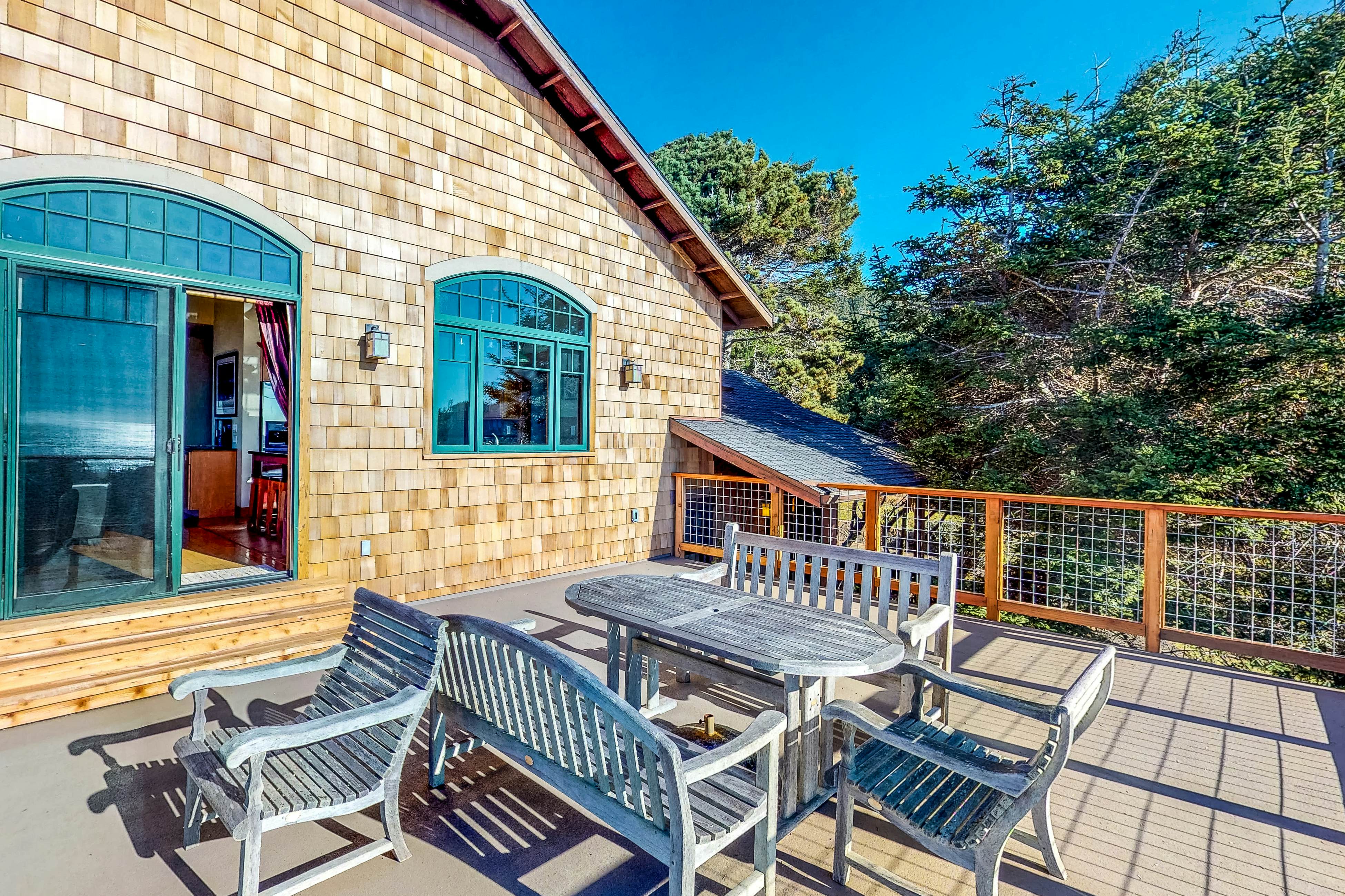 Seascape Gualala 3 BD Gualala, CA Vacation Rental Vacasa